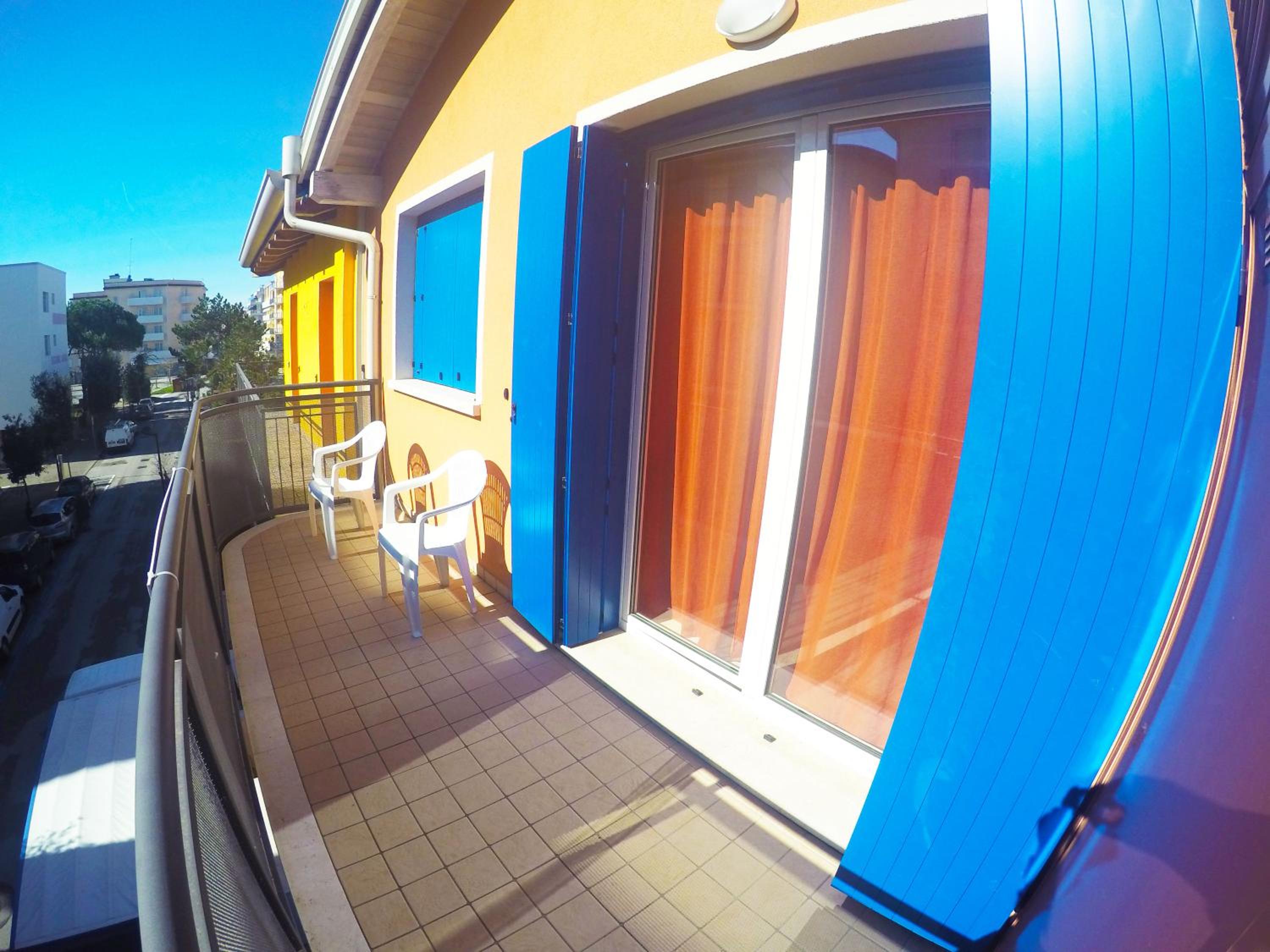 Two-Bedroom Apartment - Photo 9