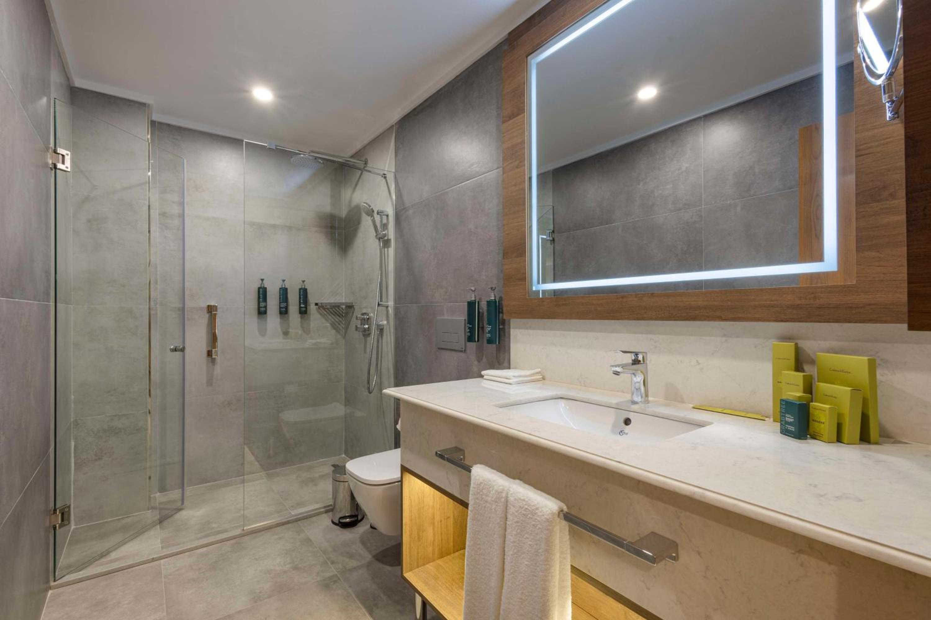 Four-Bedroom Connecting Family Suite