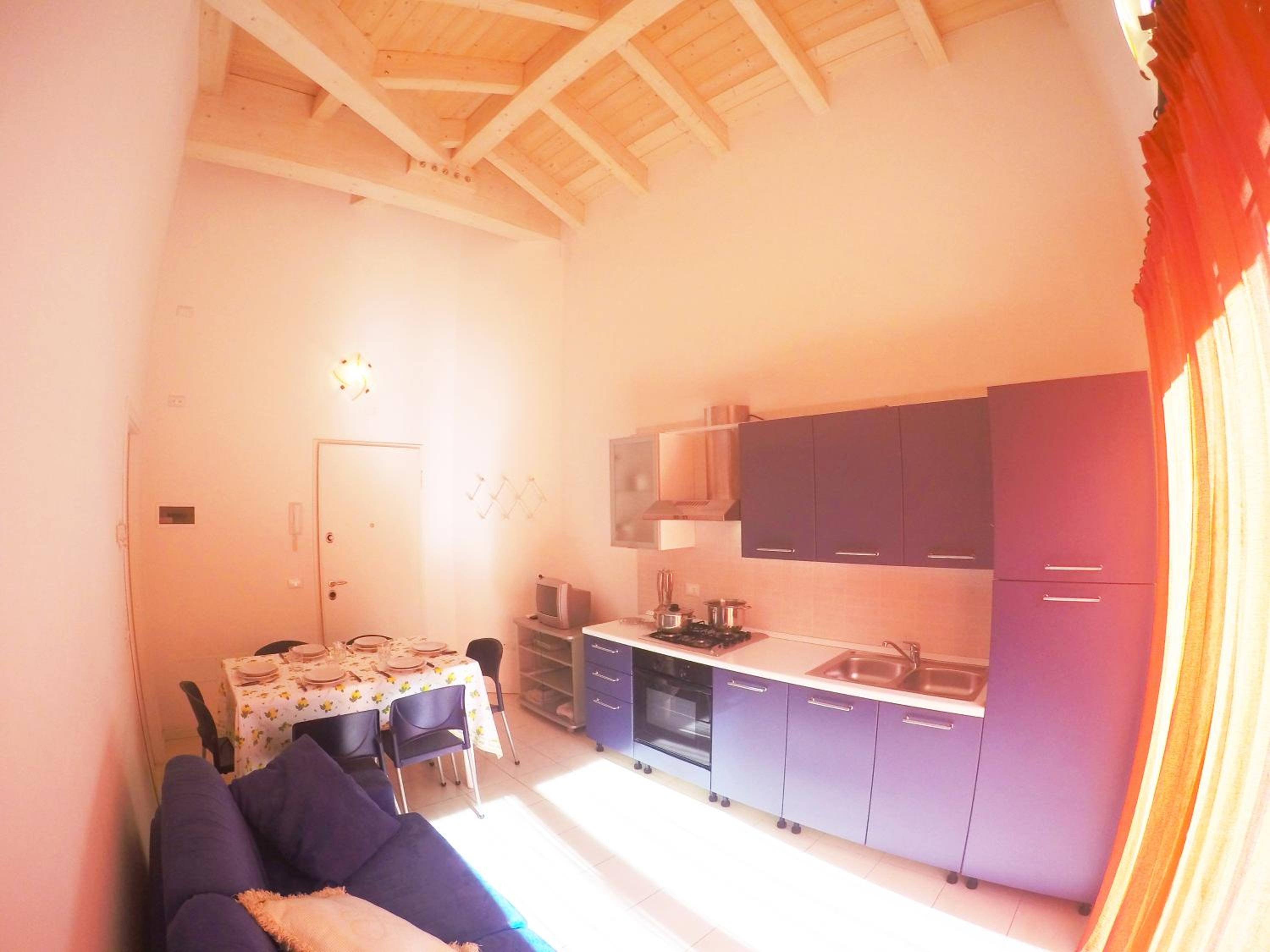 Two-Bedroom Apartment - Photo 7
