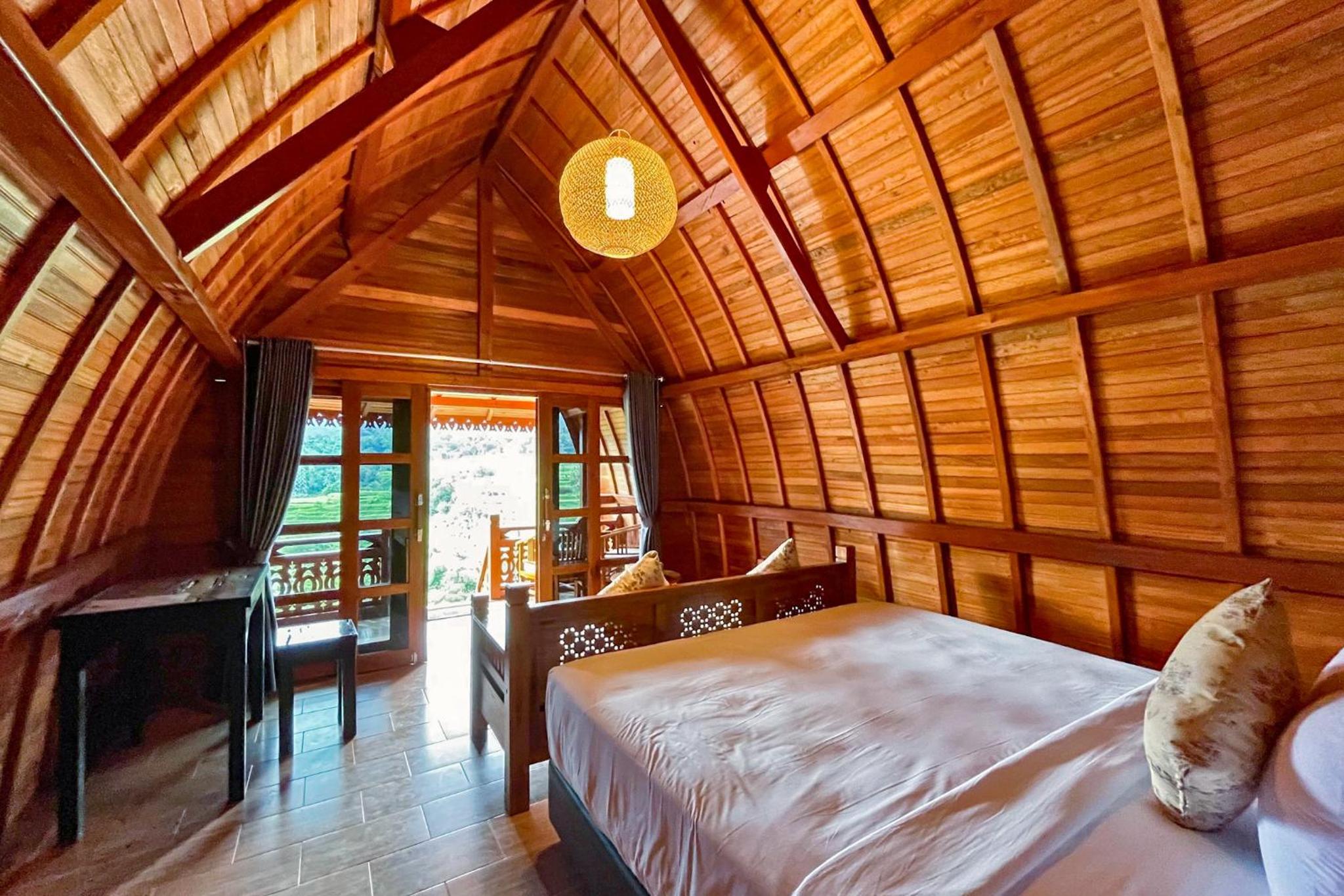 Lumbung Villa with Mountain View - Photo 5