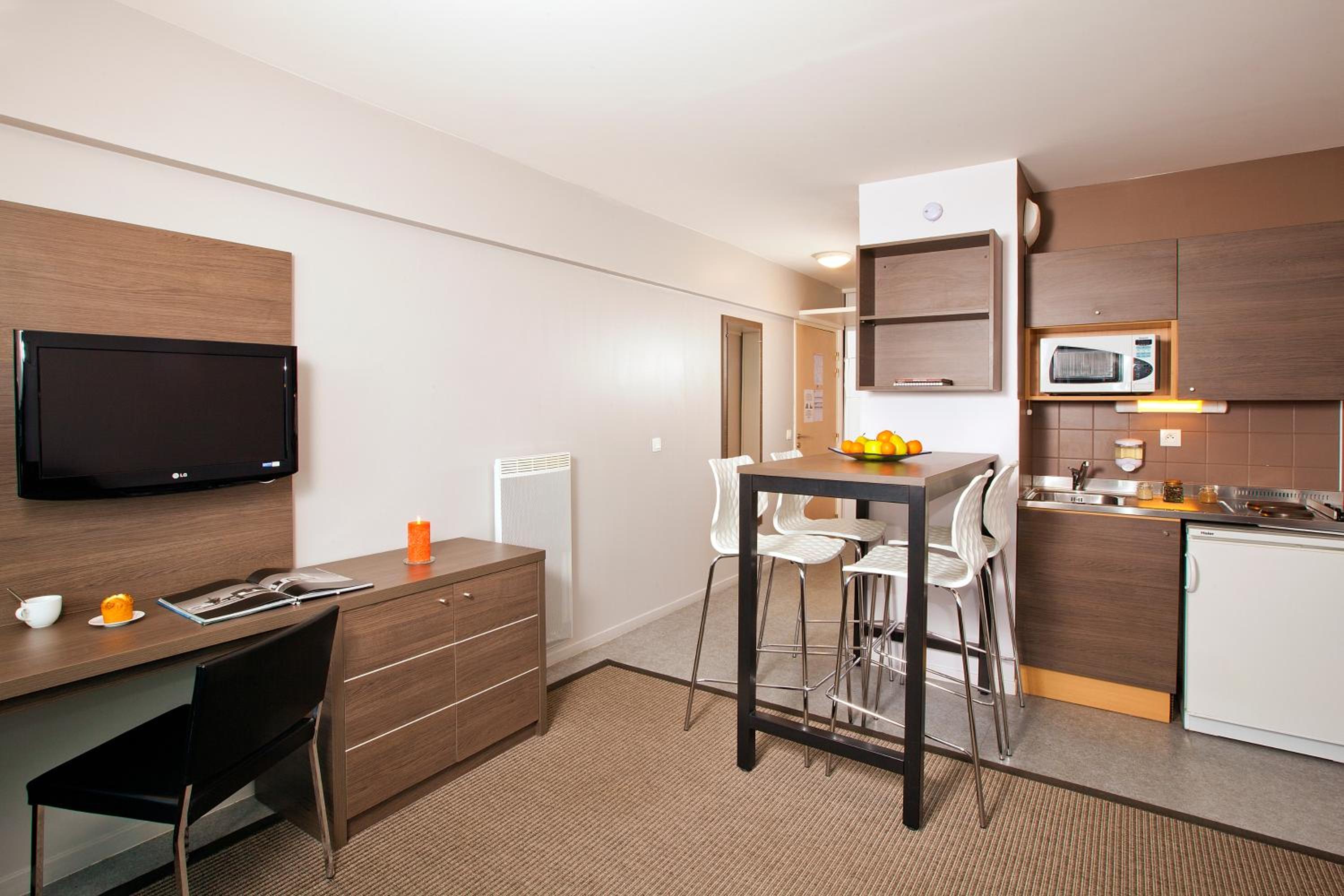 2 Room Apartment - 3 or 4 People - Photo 8