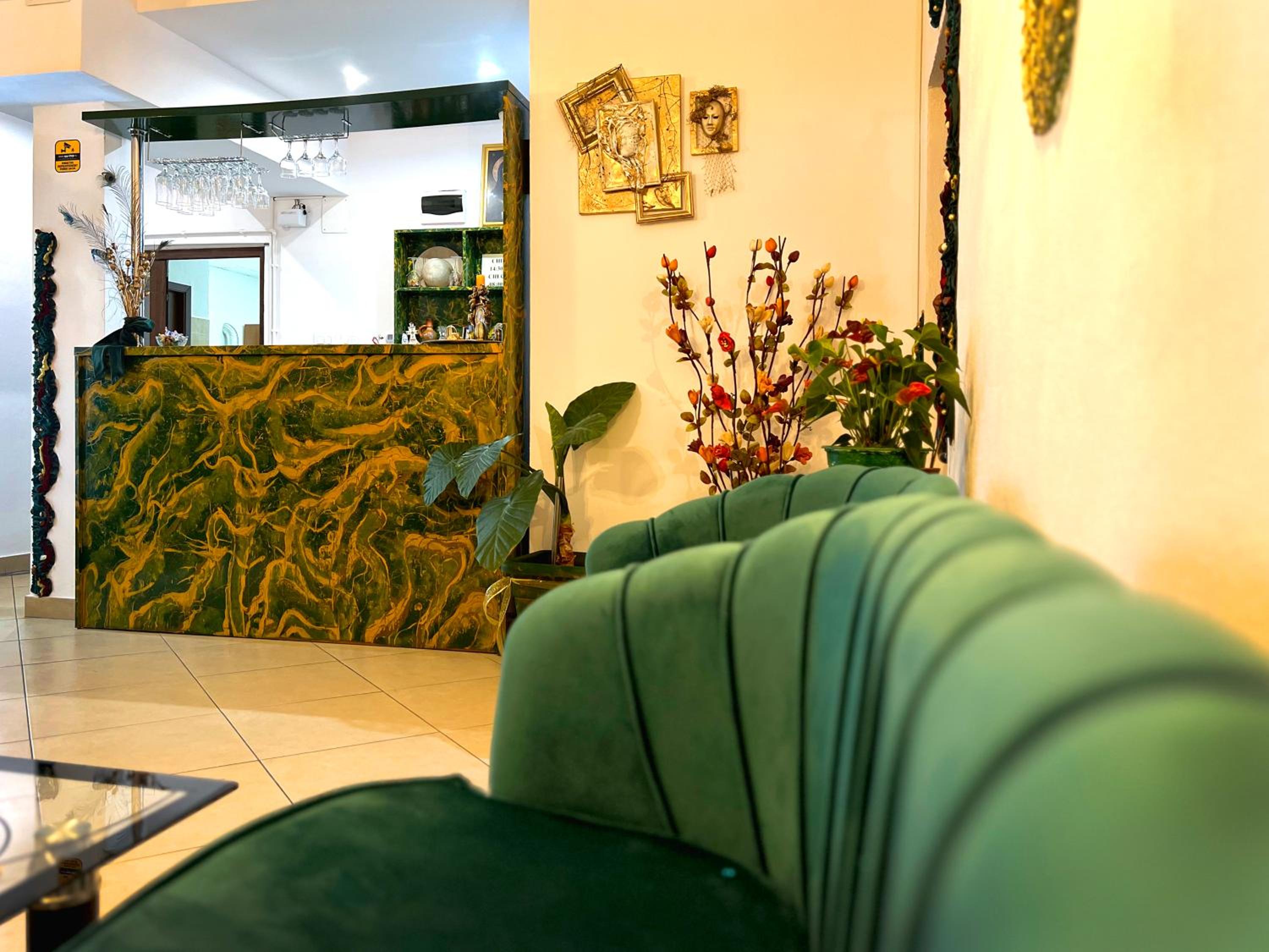 Villa photo 2