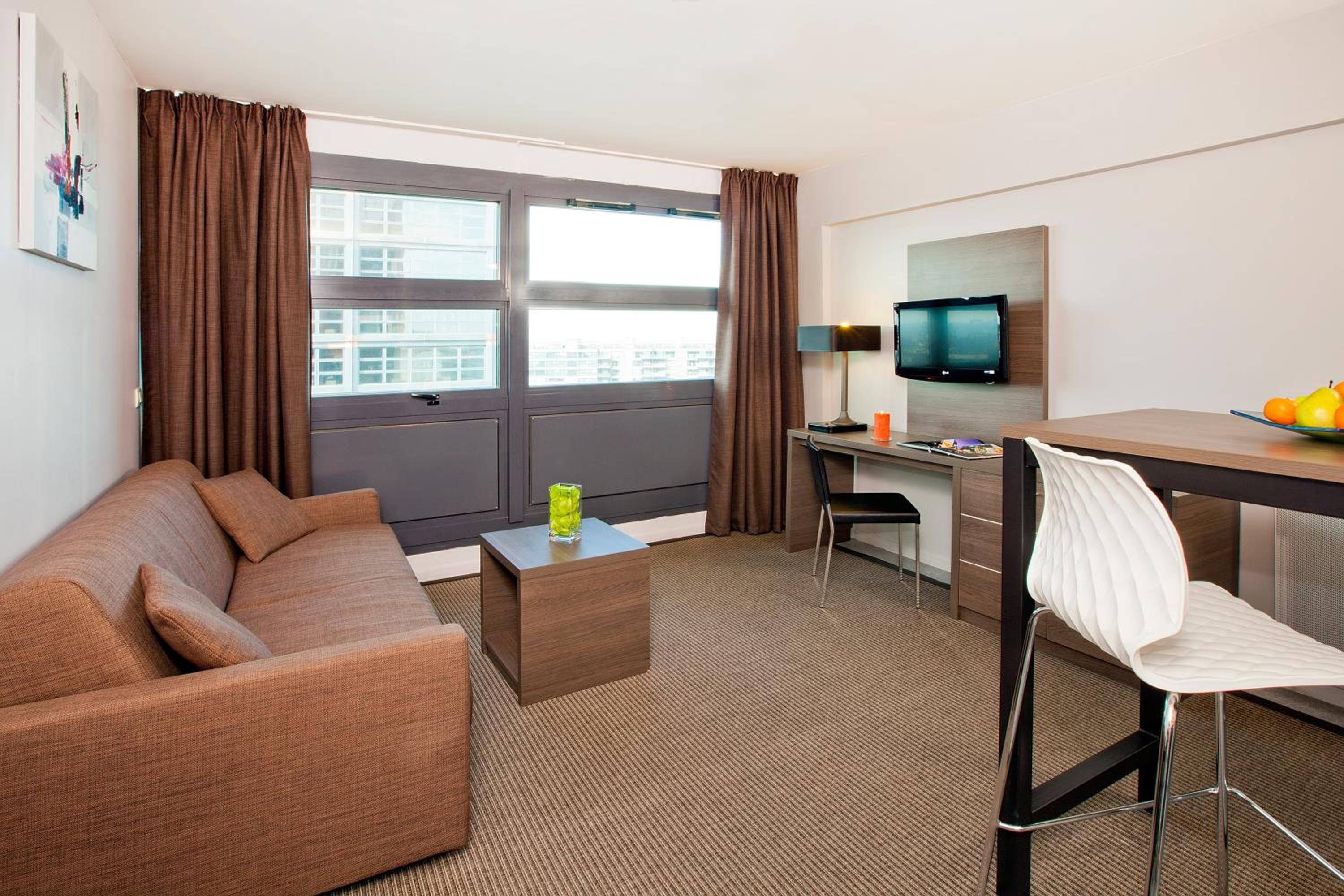 2 Room Apartment - 3 or 4 People - Photo 1