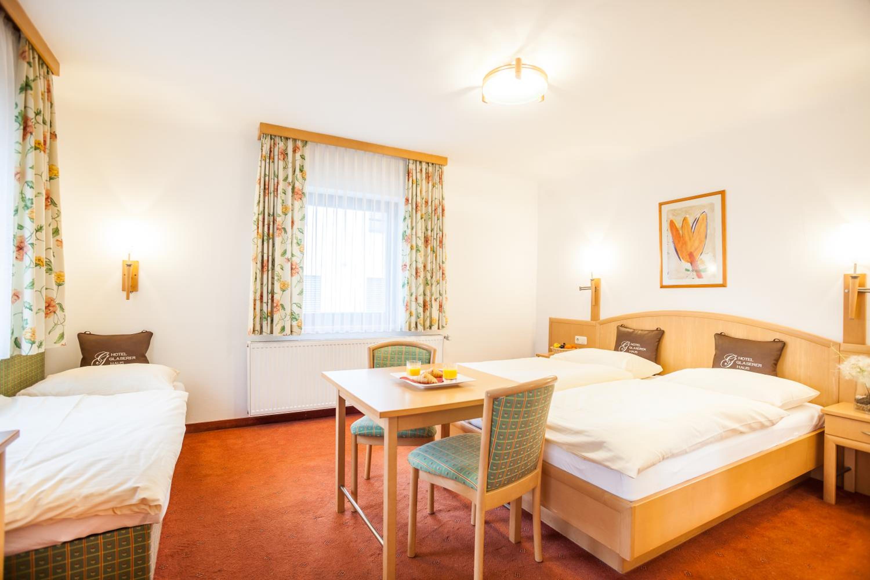 Standard Double Room photo 1