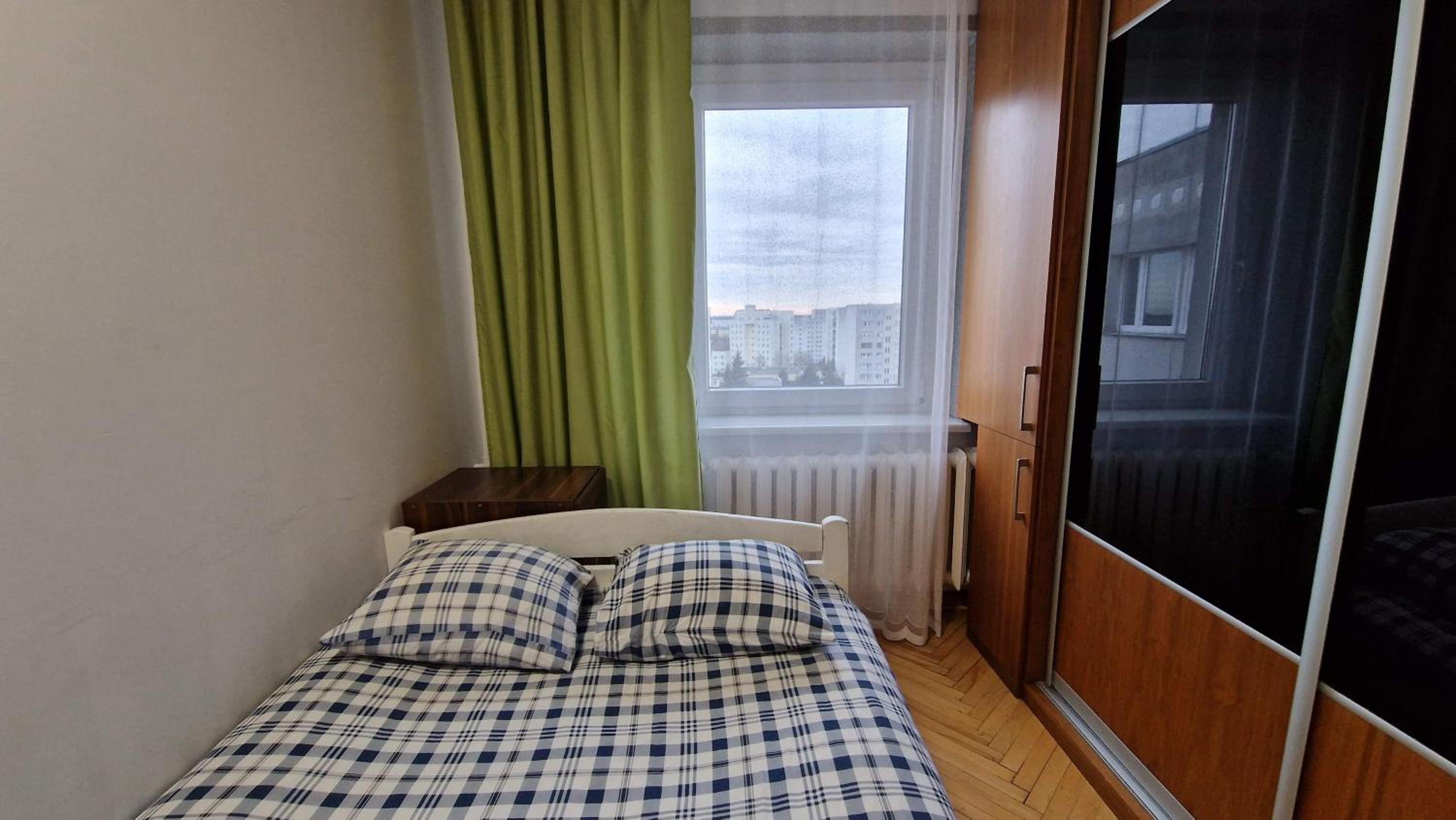 Budget Double Room - Photo 10