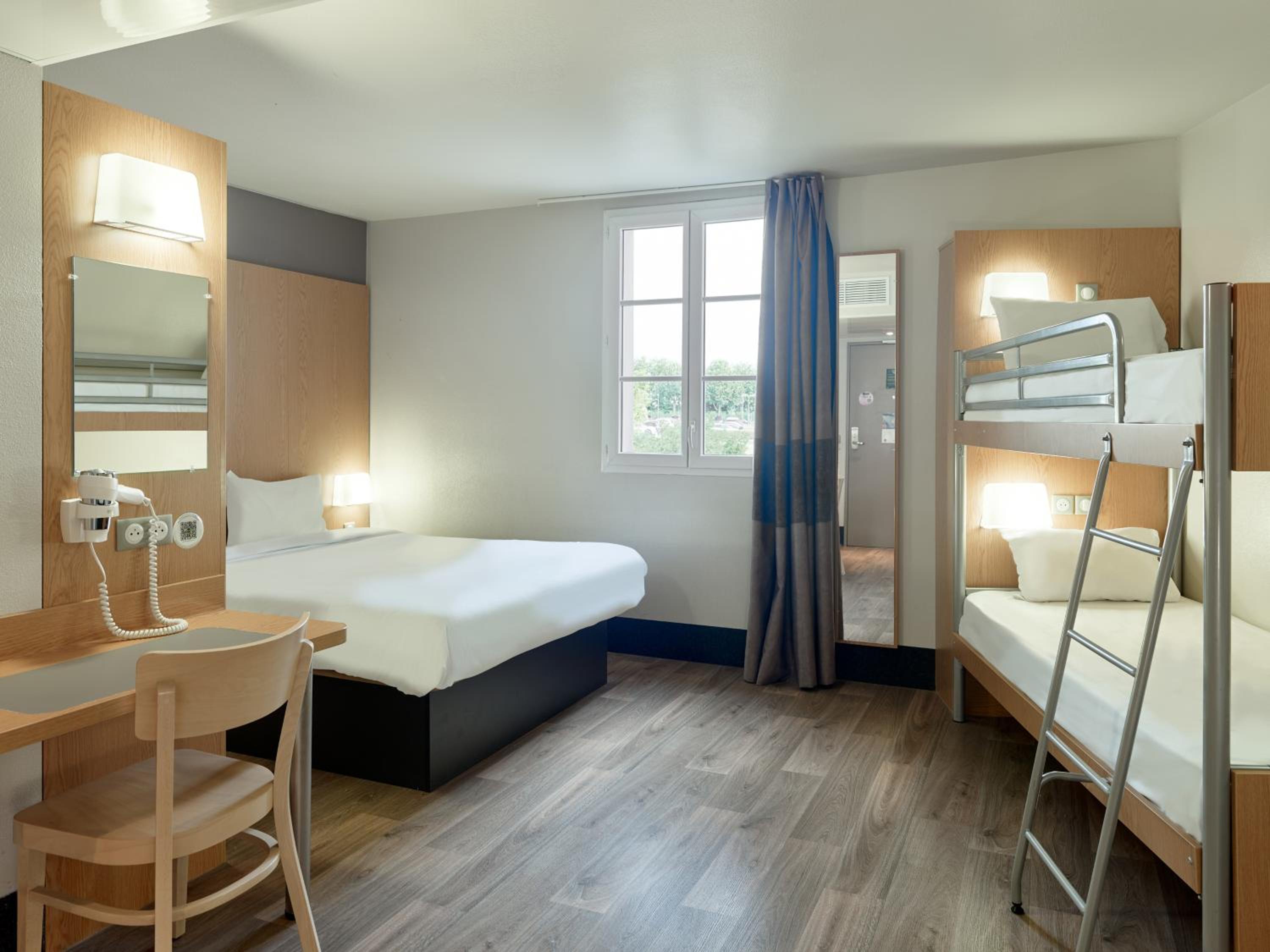 Quadruple Room with Bunk Beds