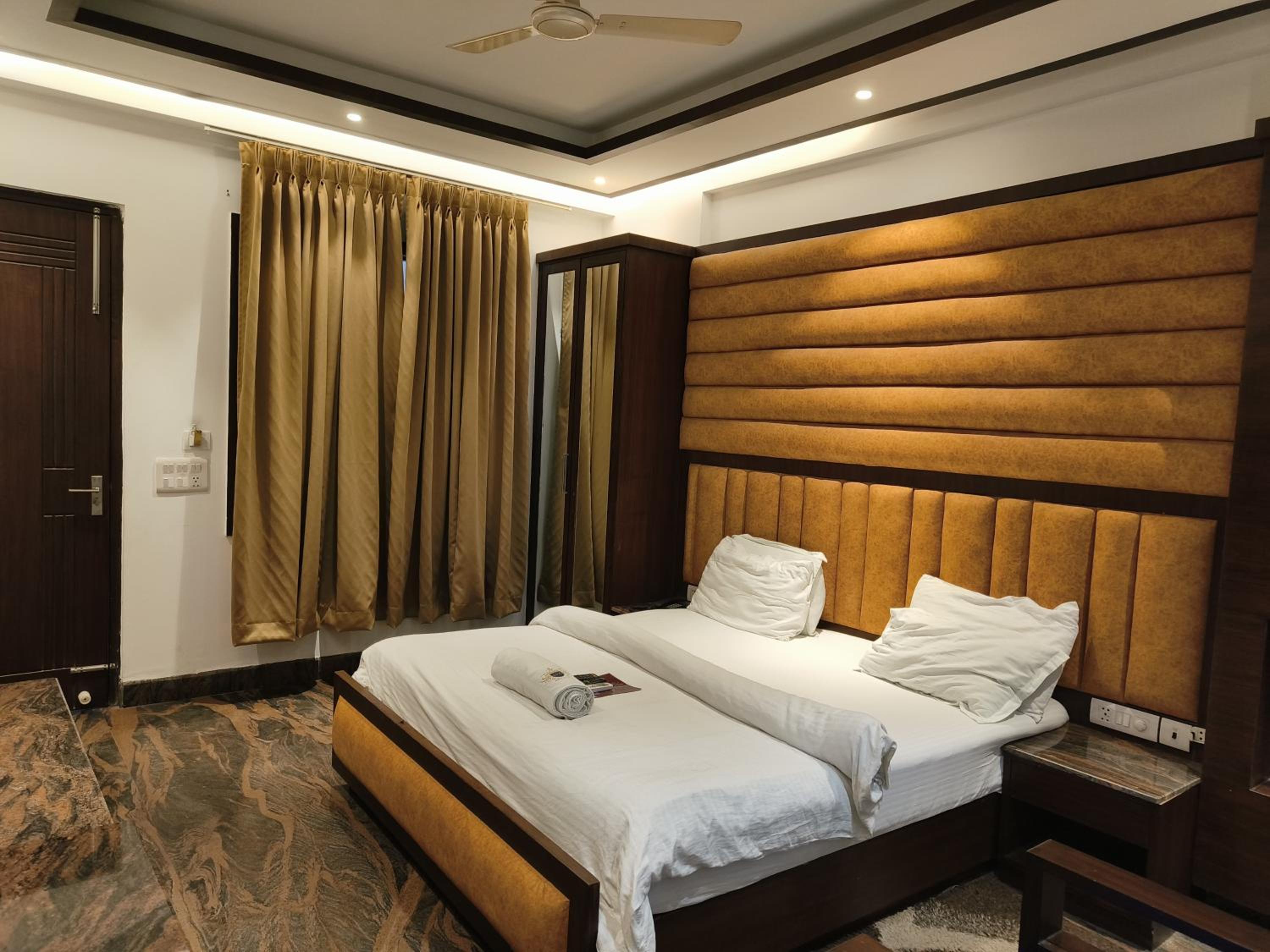 Double Room with Garden View