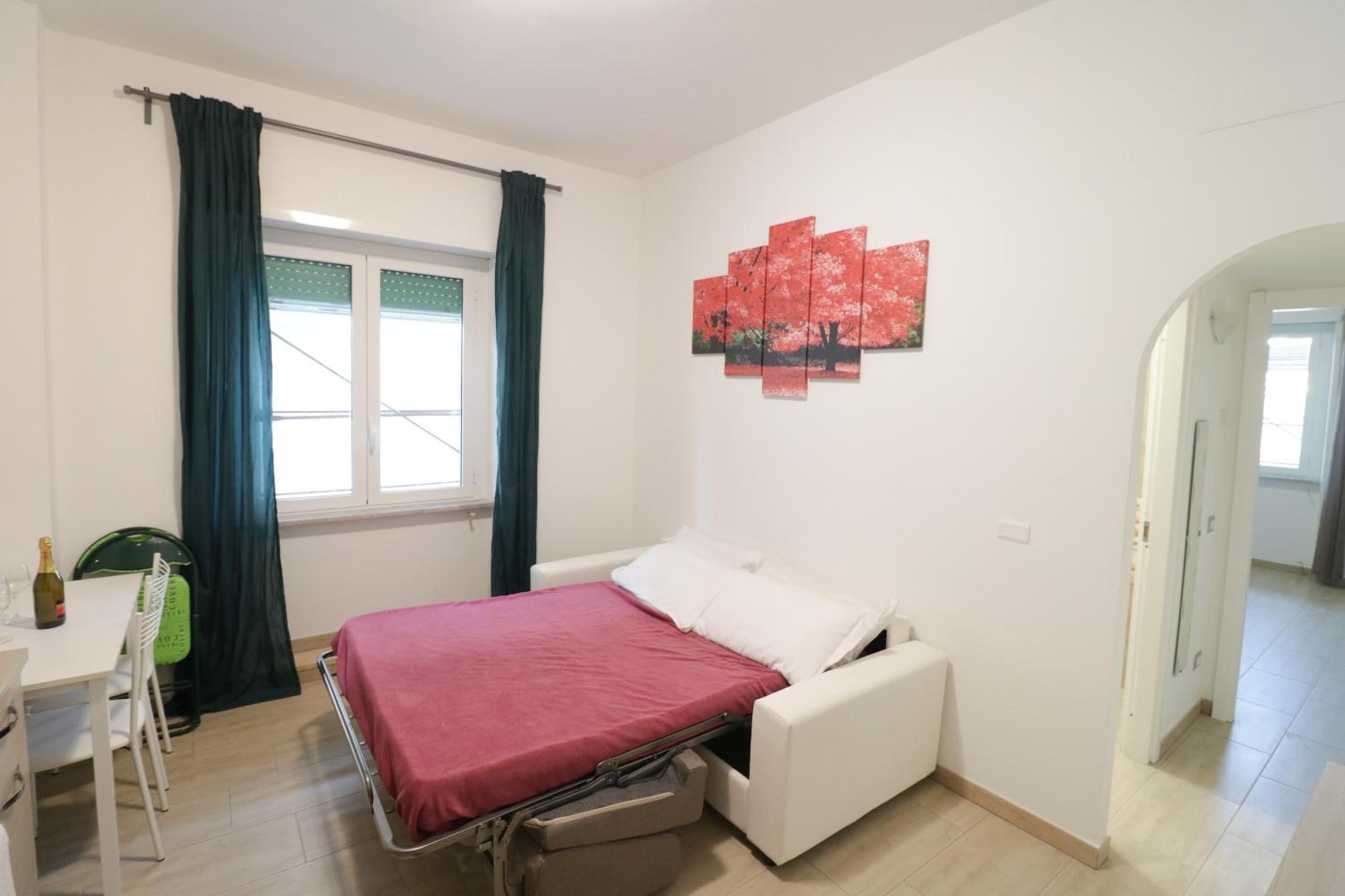 One-Bedroom Standard Apartment