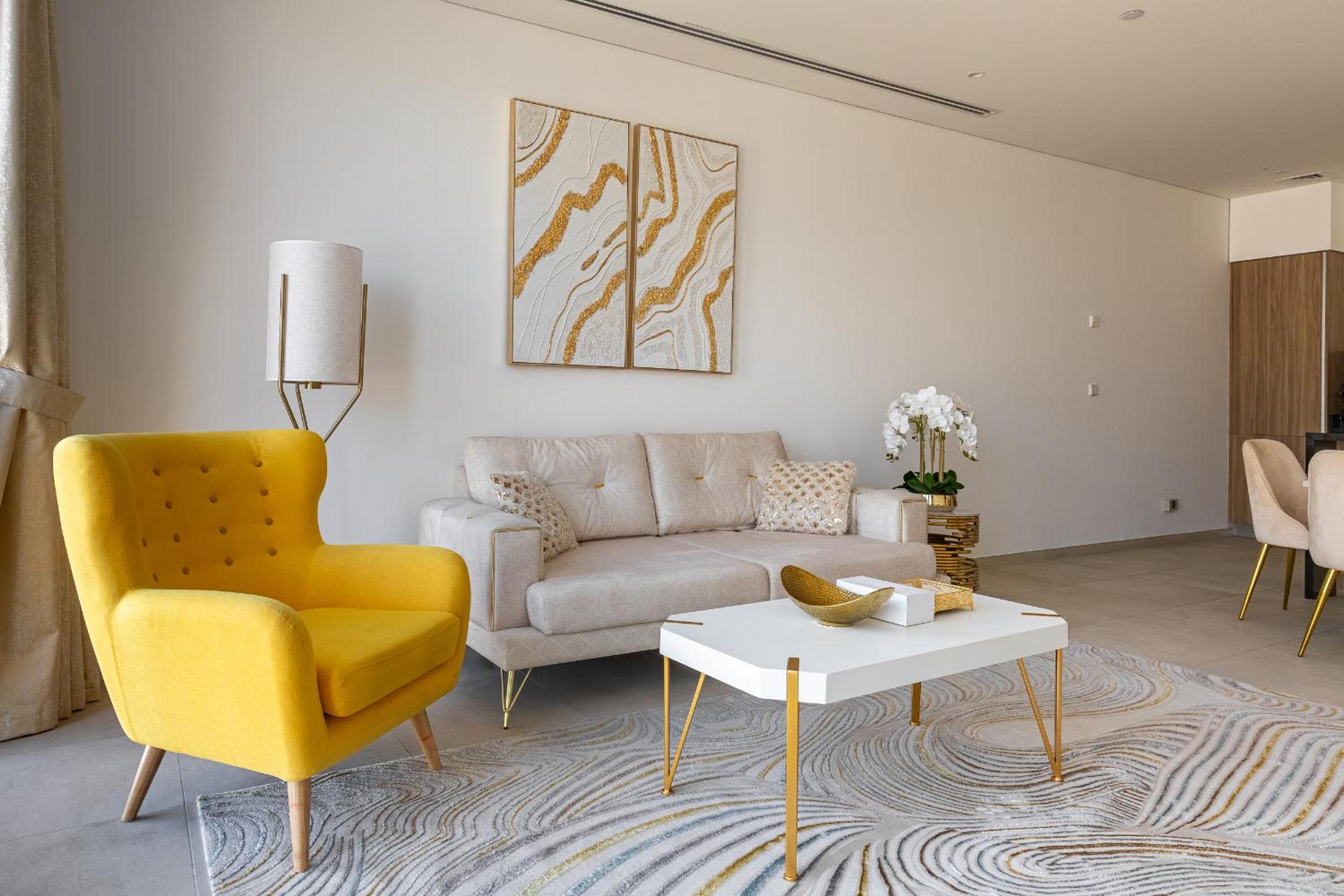 Premium One-Bedroom Apartment with Kitchen and Balcony photo 1
