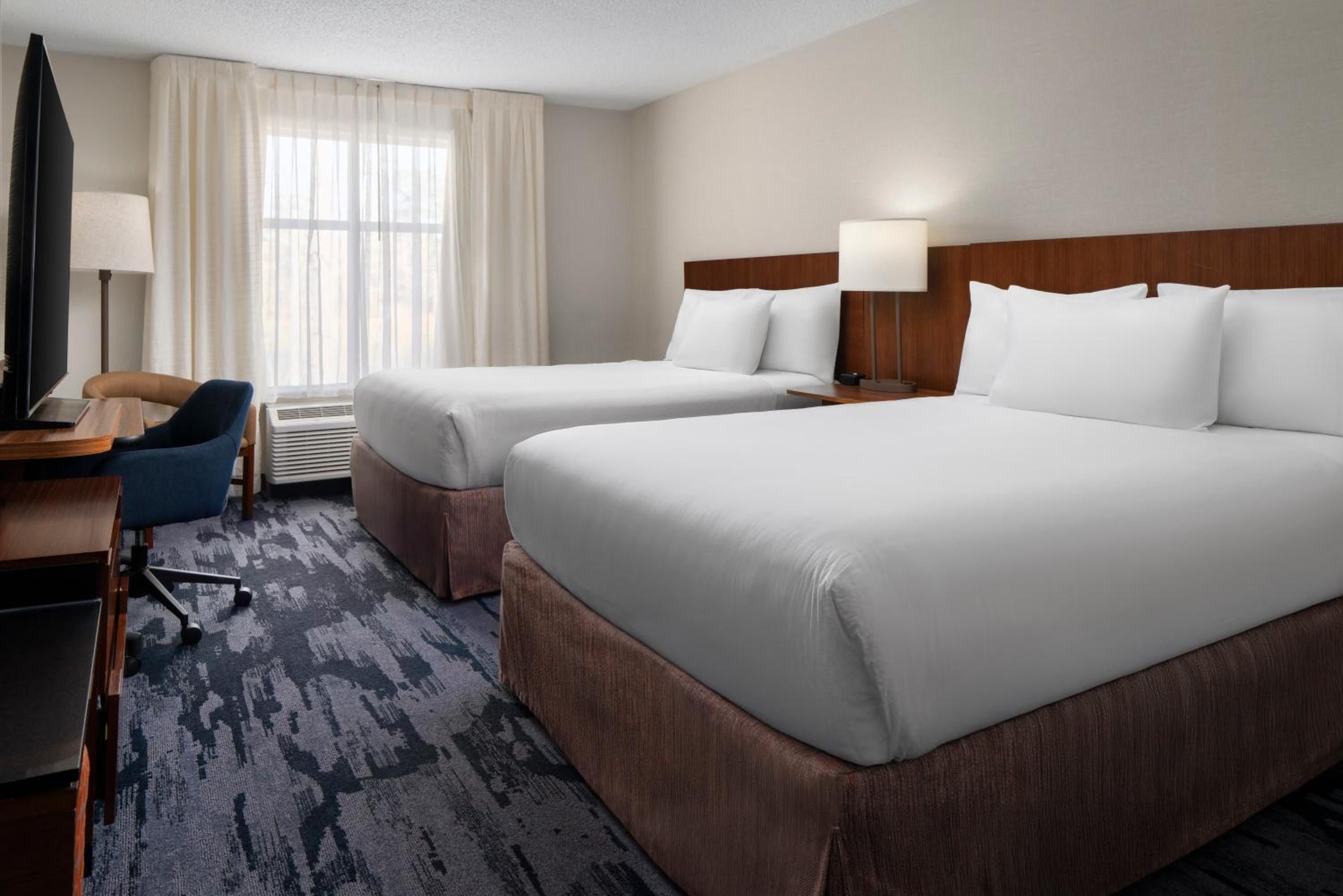 Queen Room with Two Queen Beds - Hearing Accessible - Photo 1