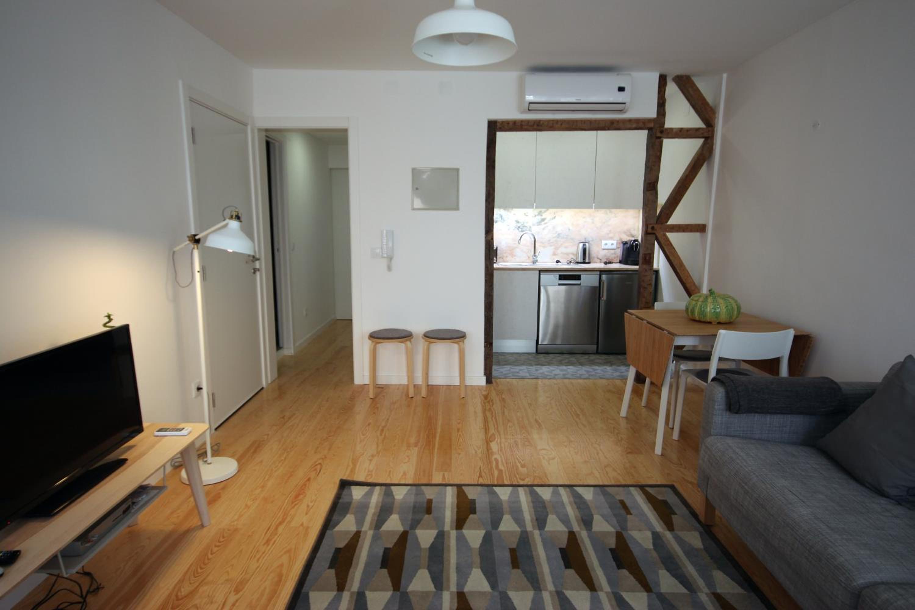 Two-Bedroom Apartment photo 2