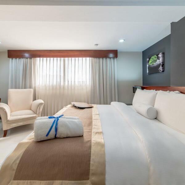 Deluxe 1 King Bed