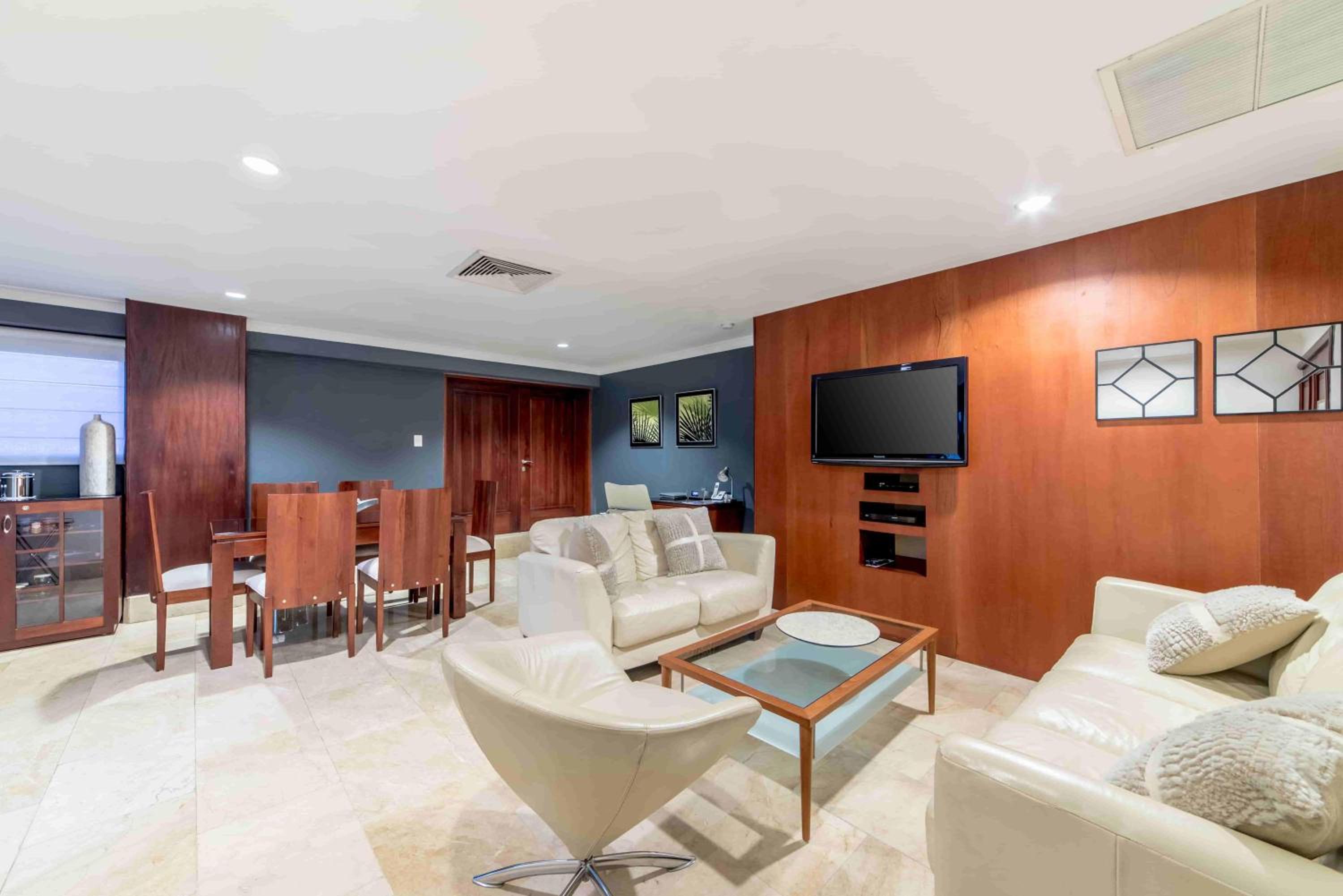 Presidential Suite