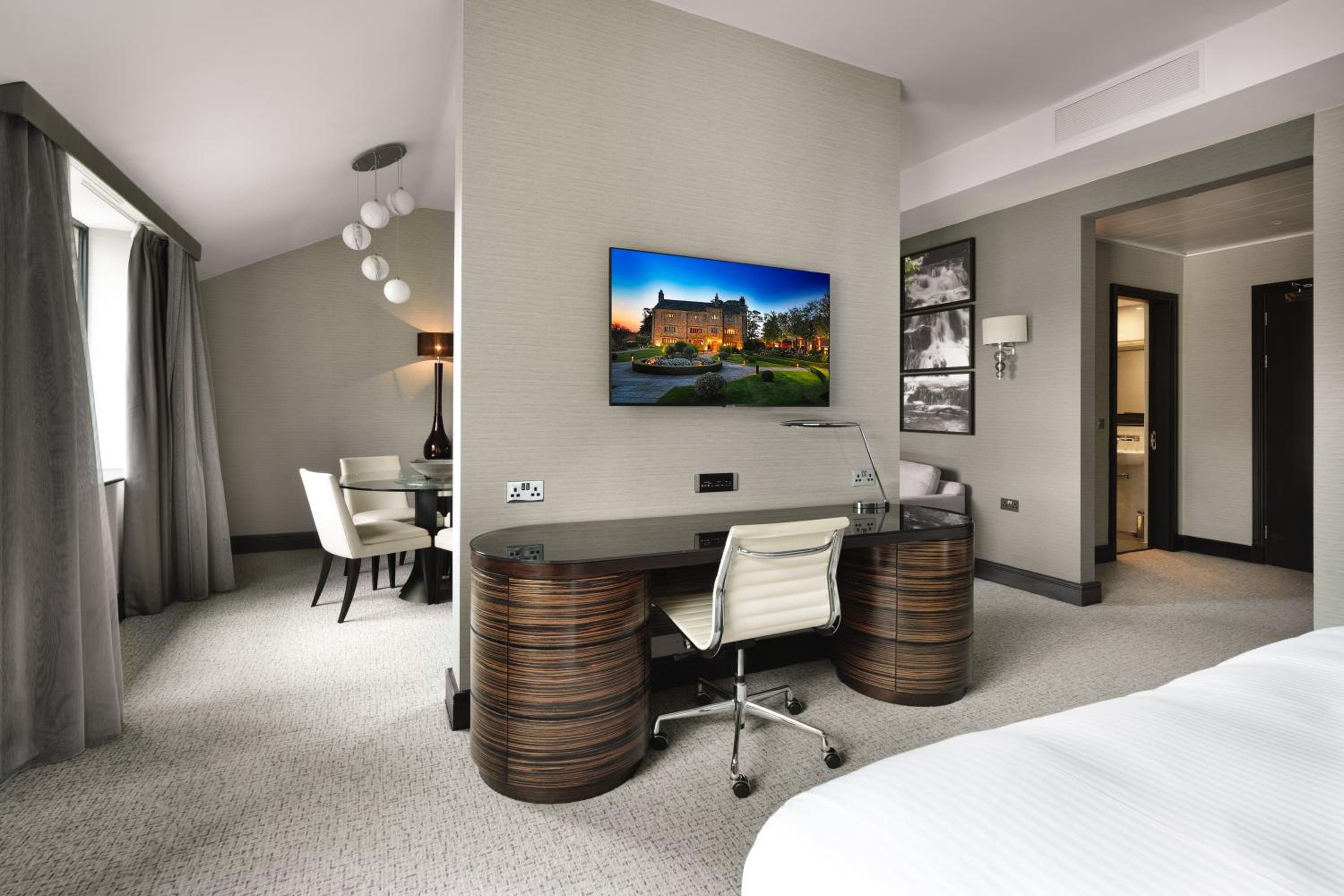Deluxe Suite photo 1