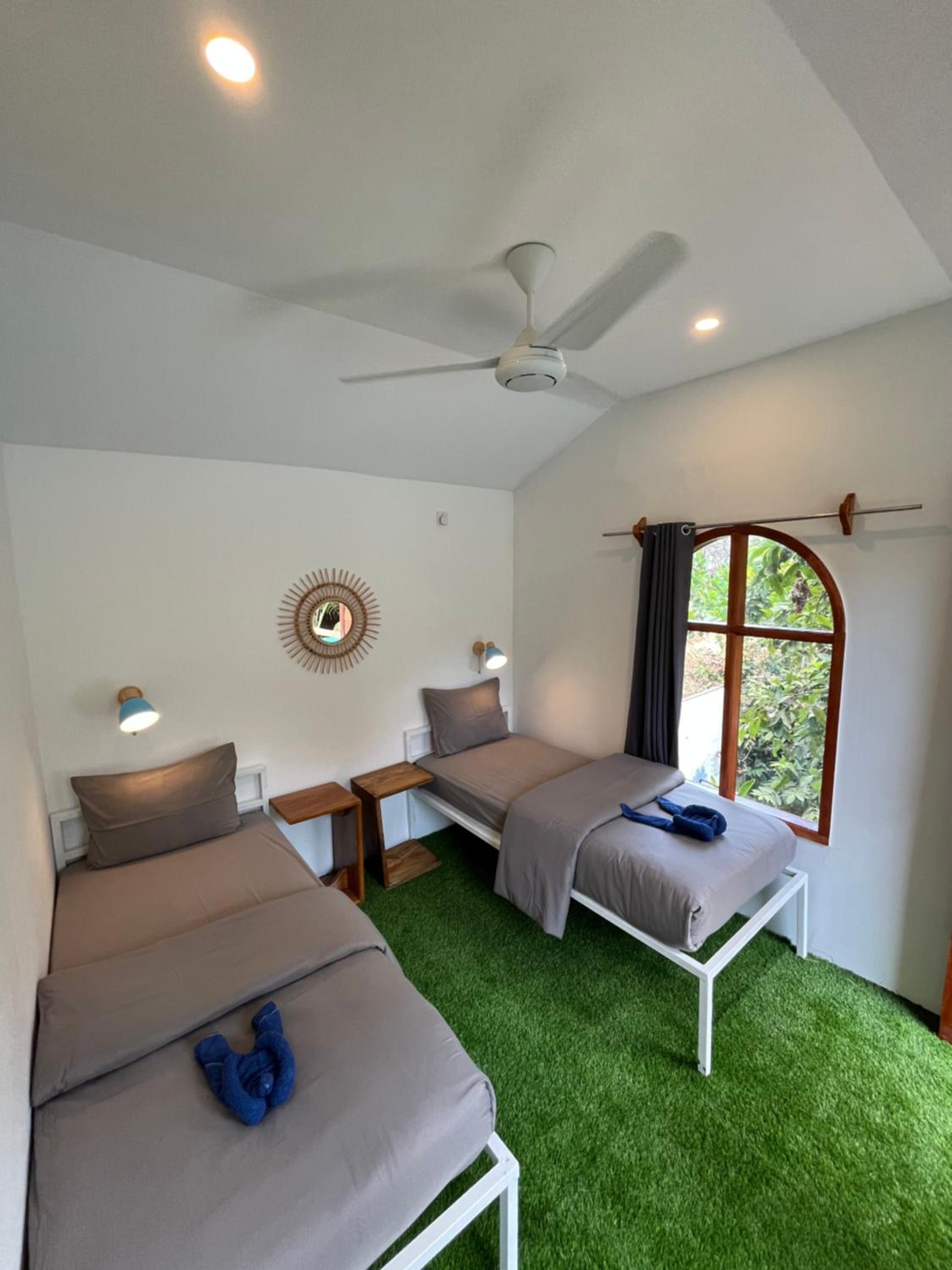 Twin Room with Shared Bathroom