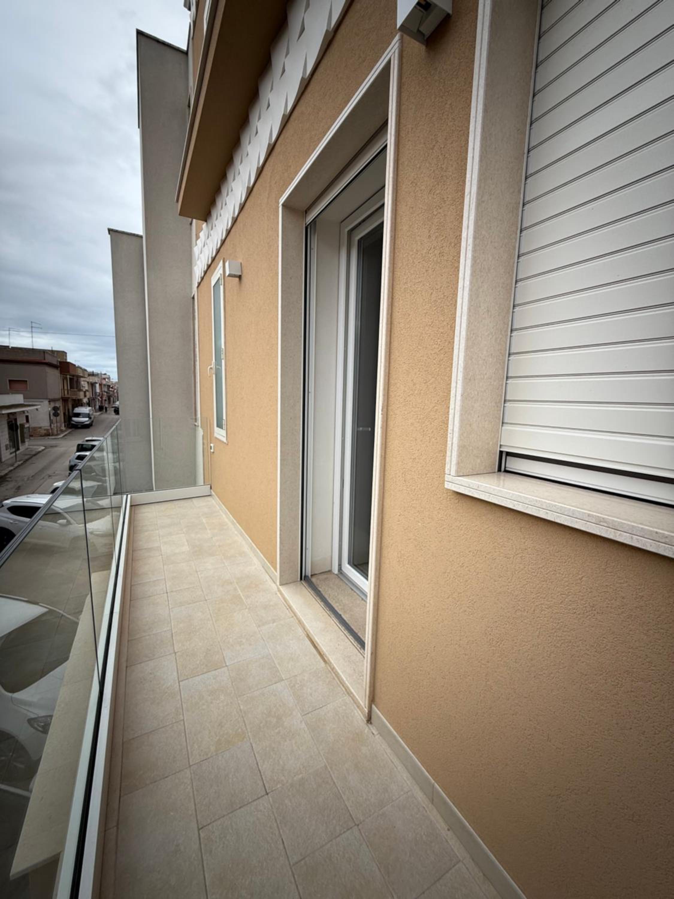 Deluxe Double Room with Balcony photo 3