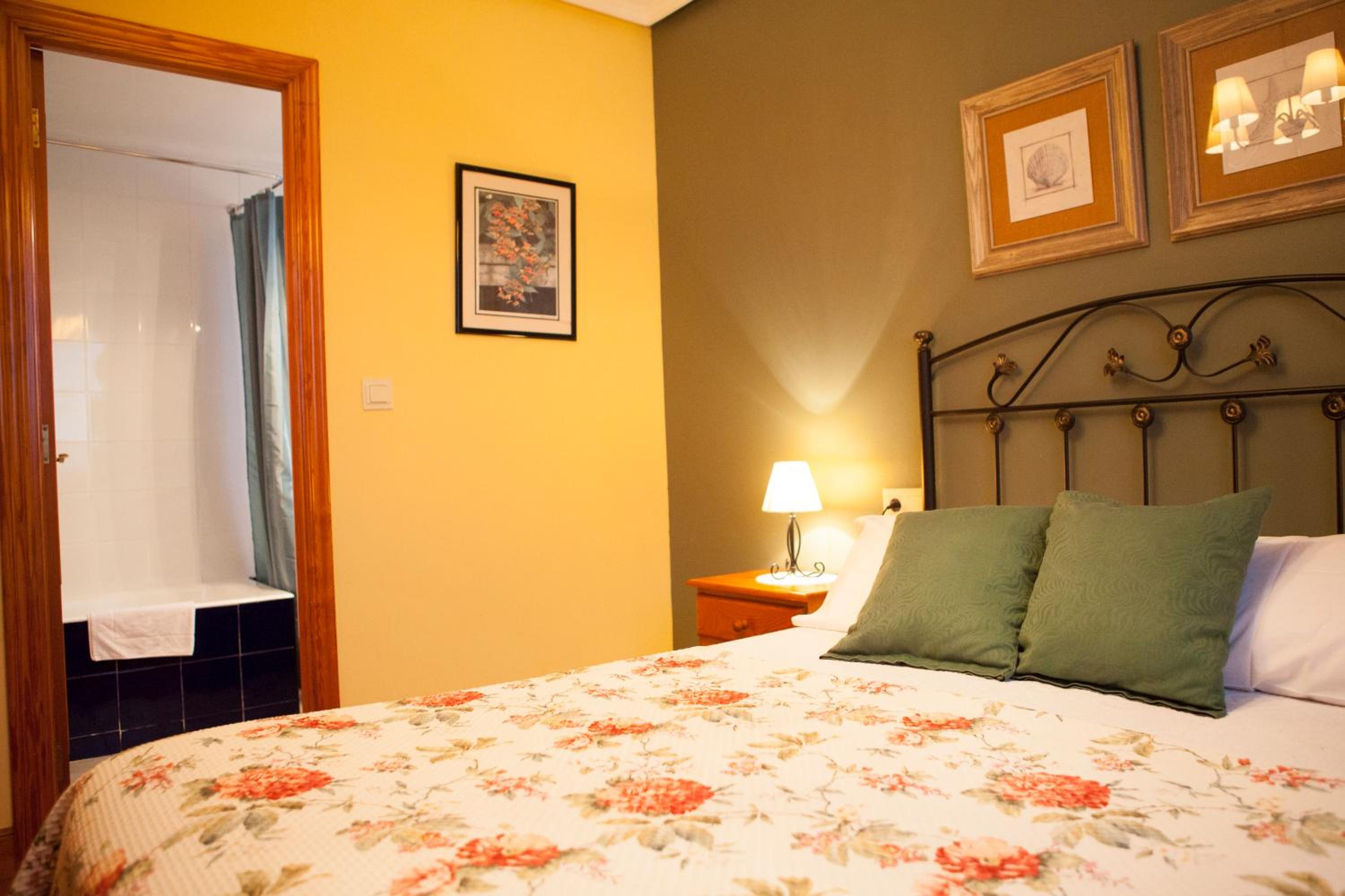 Double Room with Mountain View photo 2