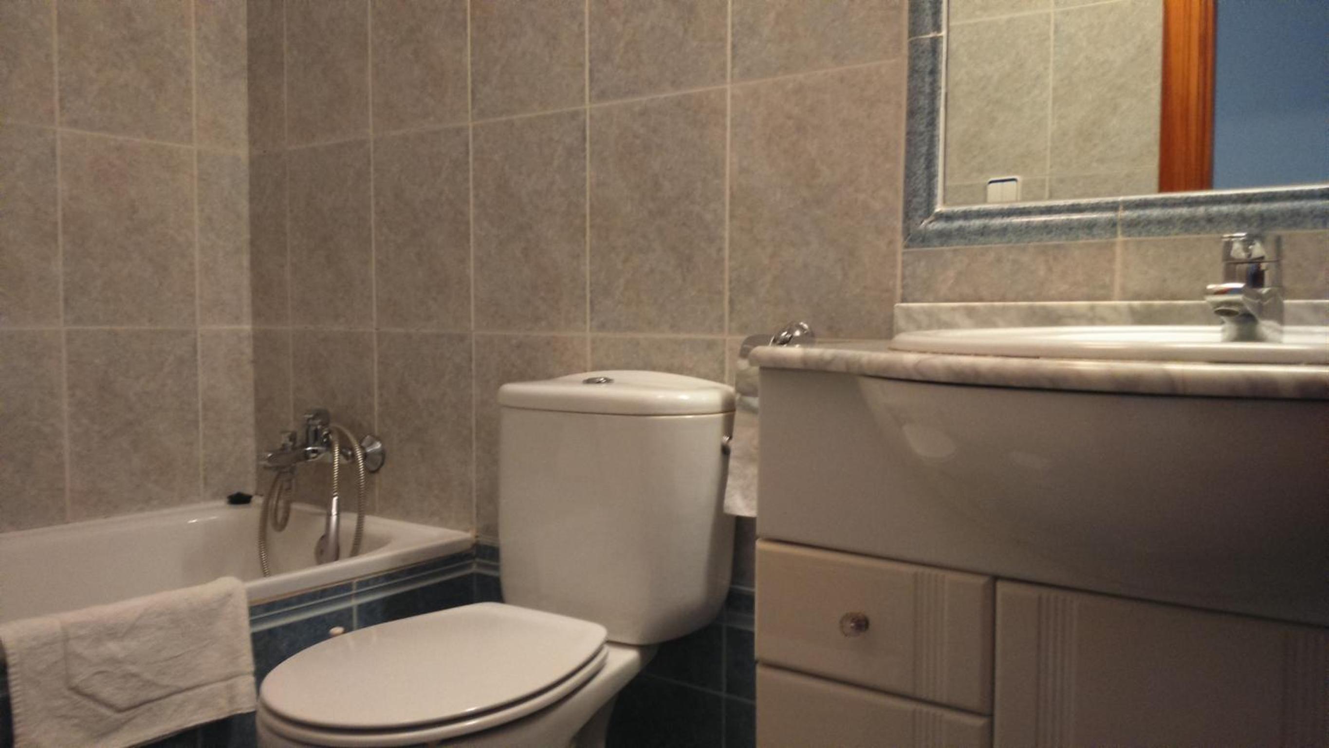 Single Room photo 2