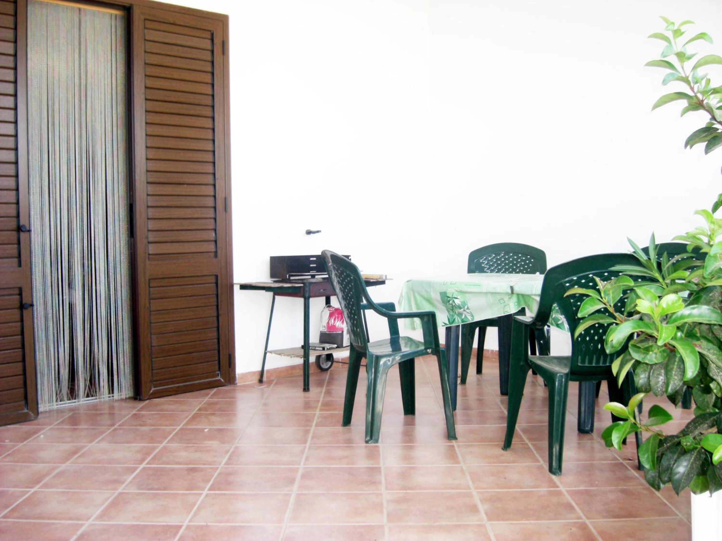 Apartment - Ground Floor photo 3