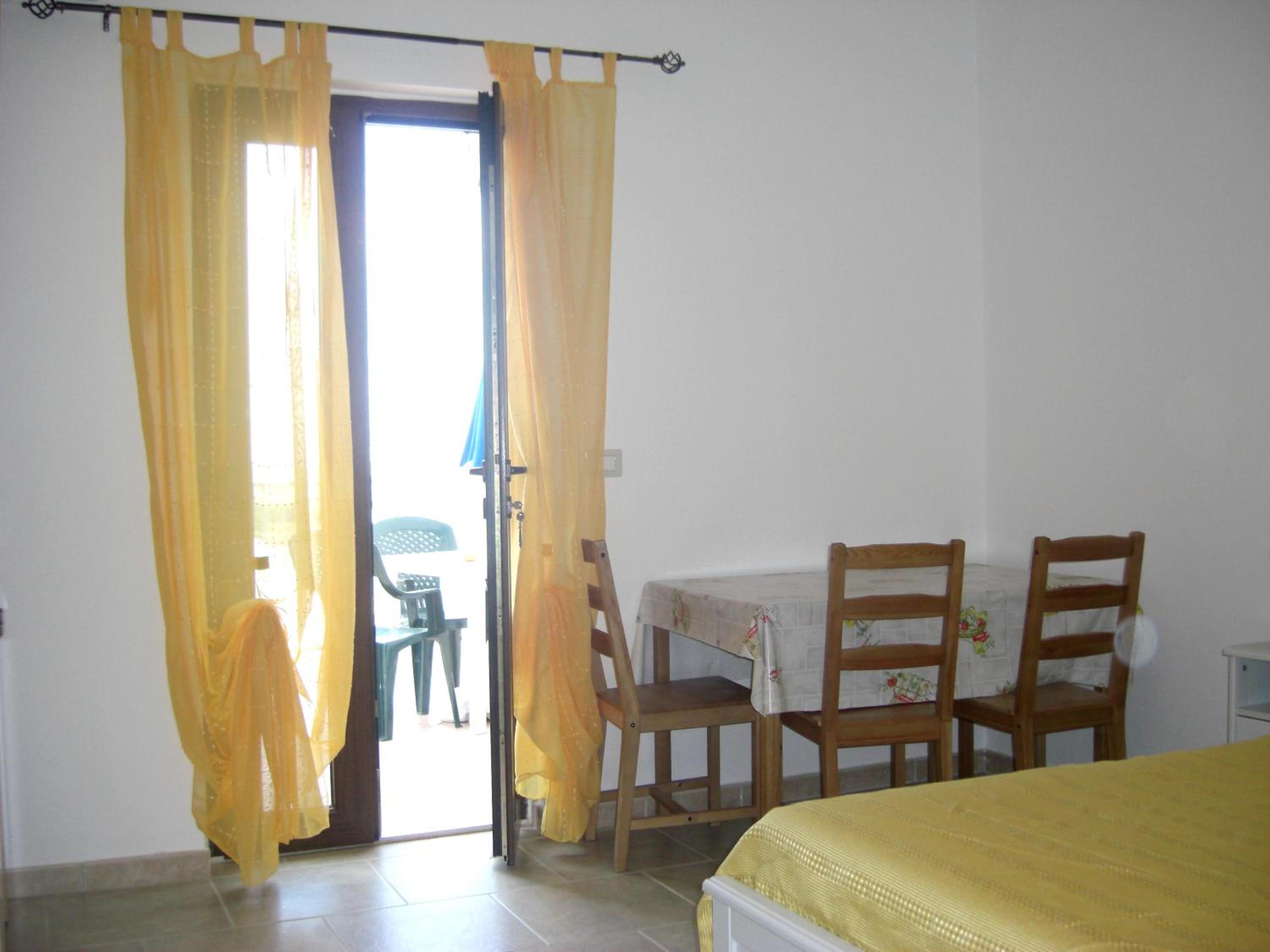 Triple Room with Terrace