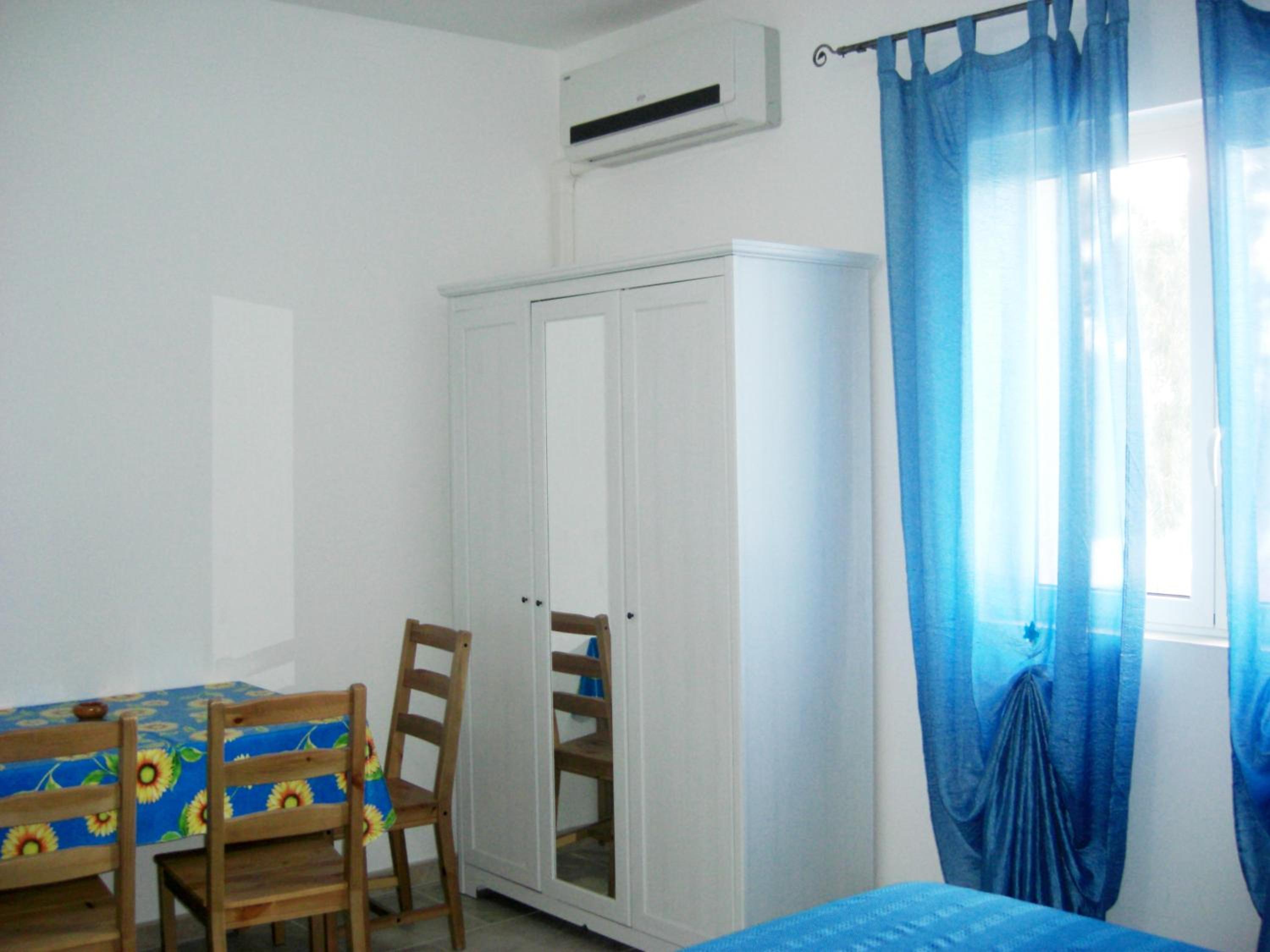 Double Room with Kitchenette photo 3