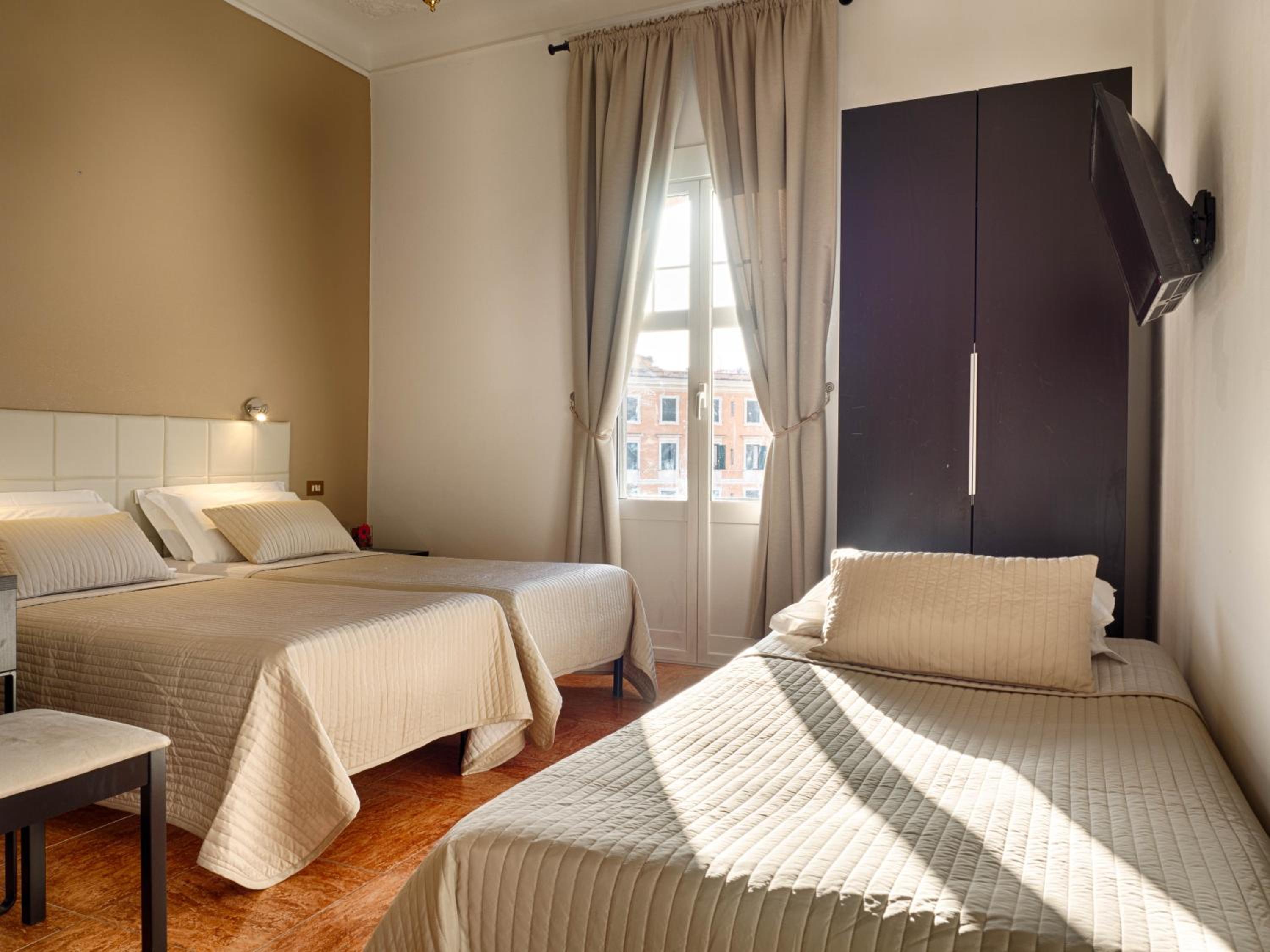 Triple Room photo 1
