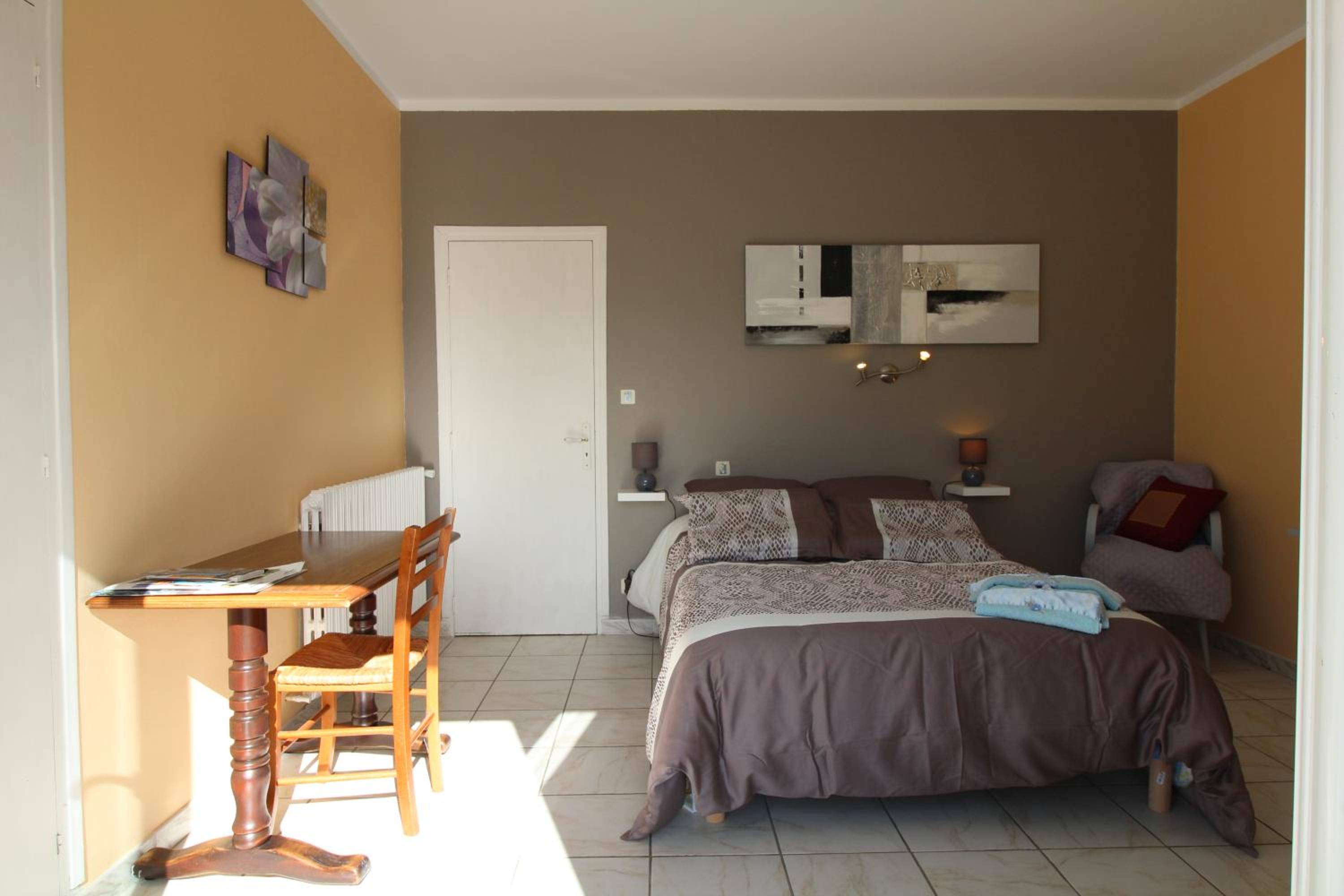 Triple Room - Photo 5