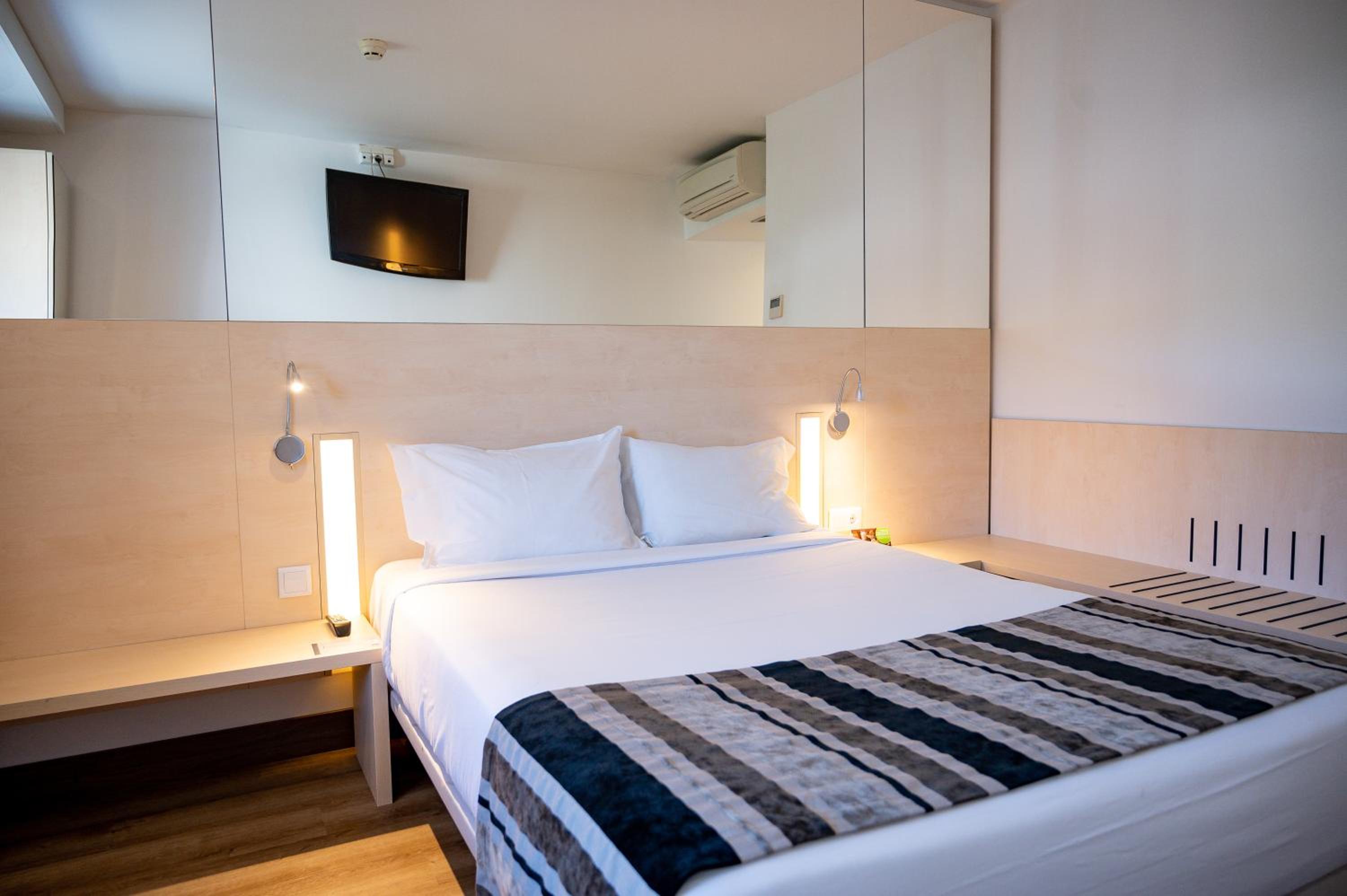 Superior Double Room - Photo 1