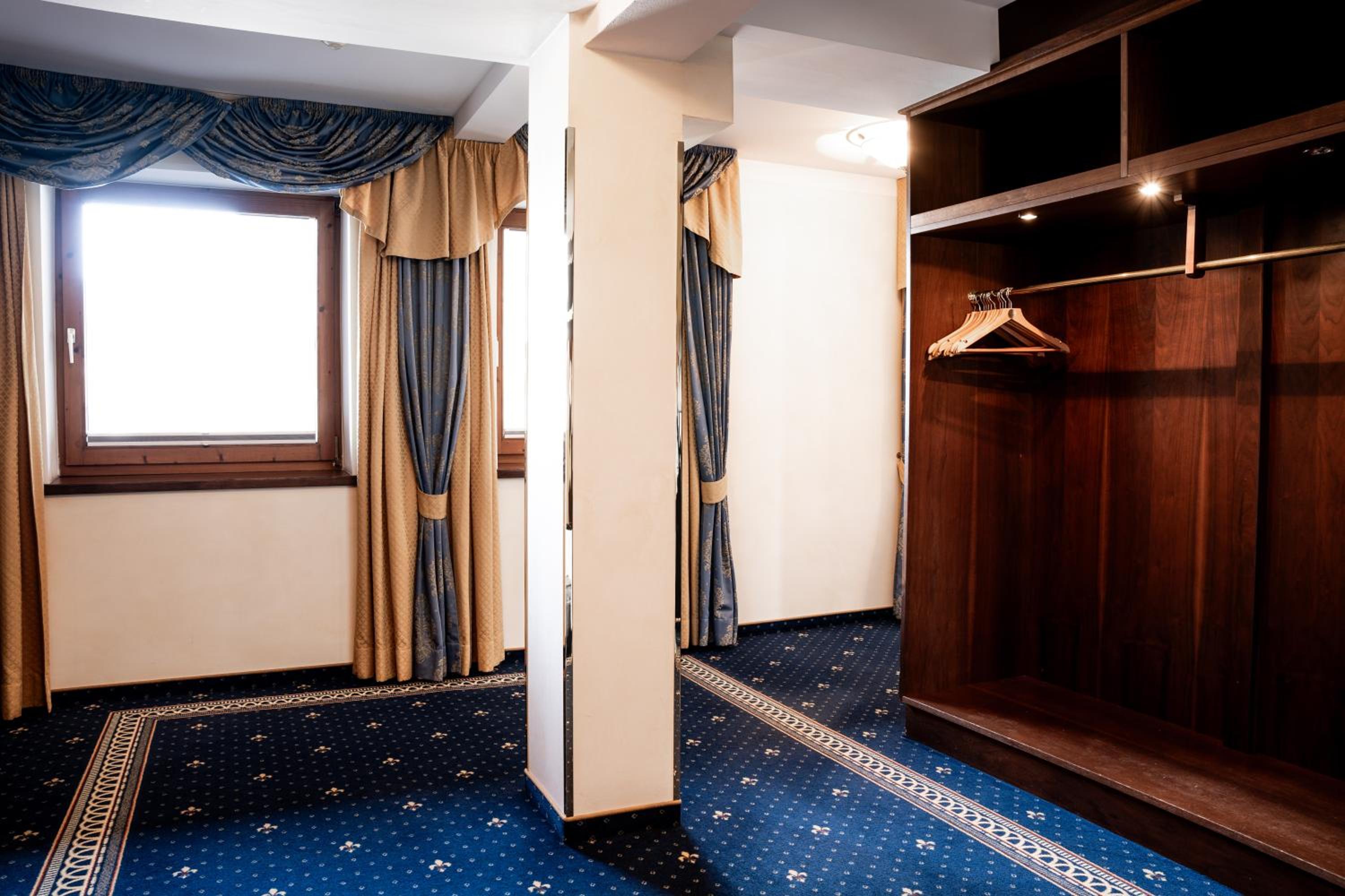 Suite with Balcony