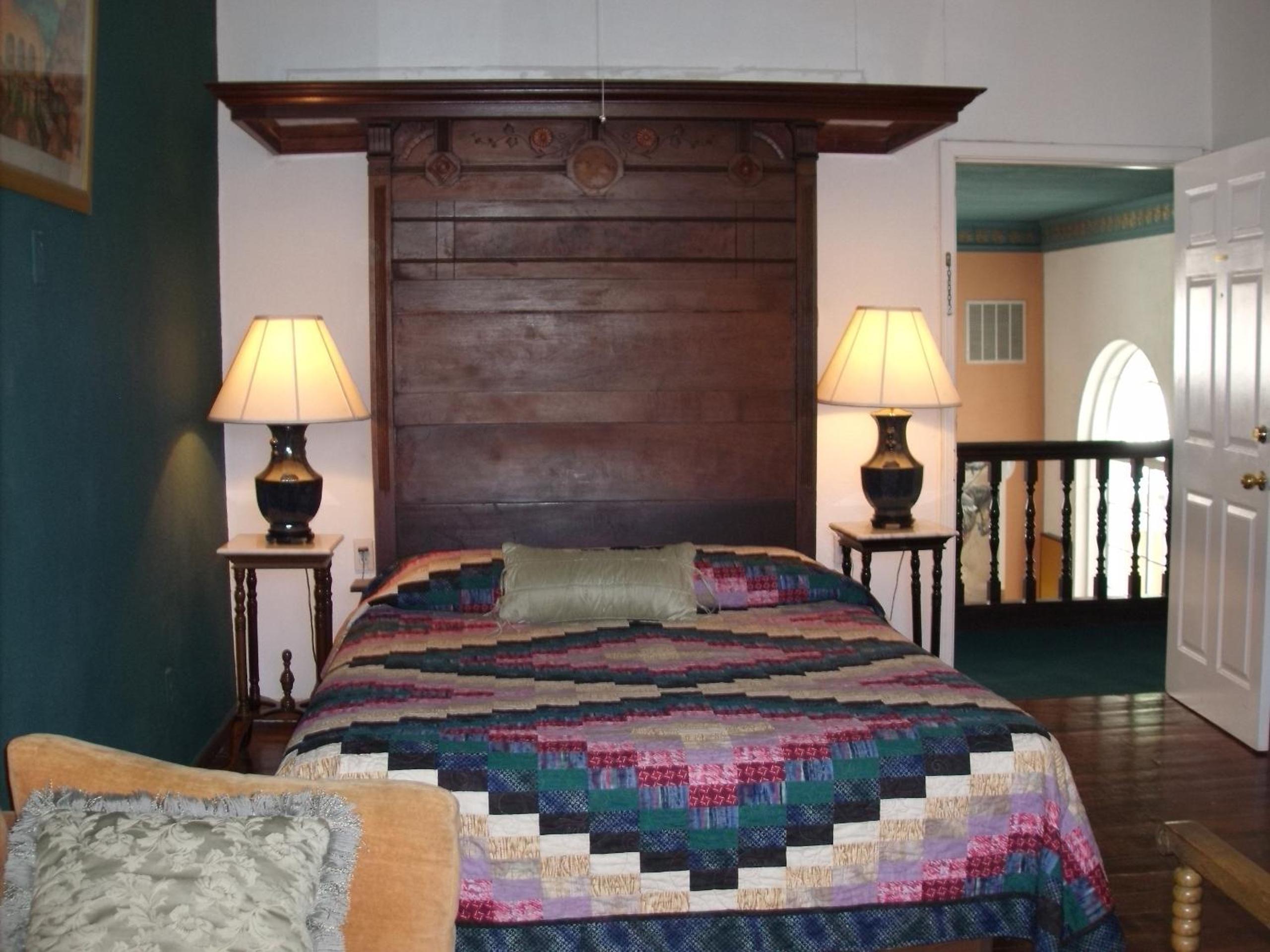Queen Room