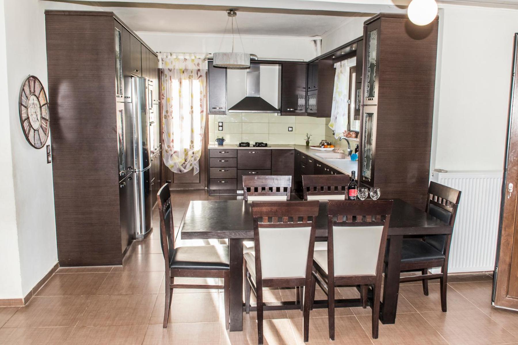 Three-Bedroom House - Photo 14