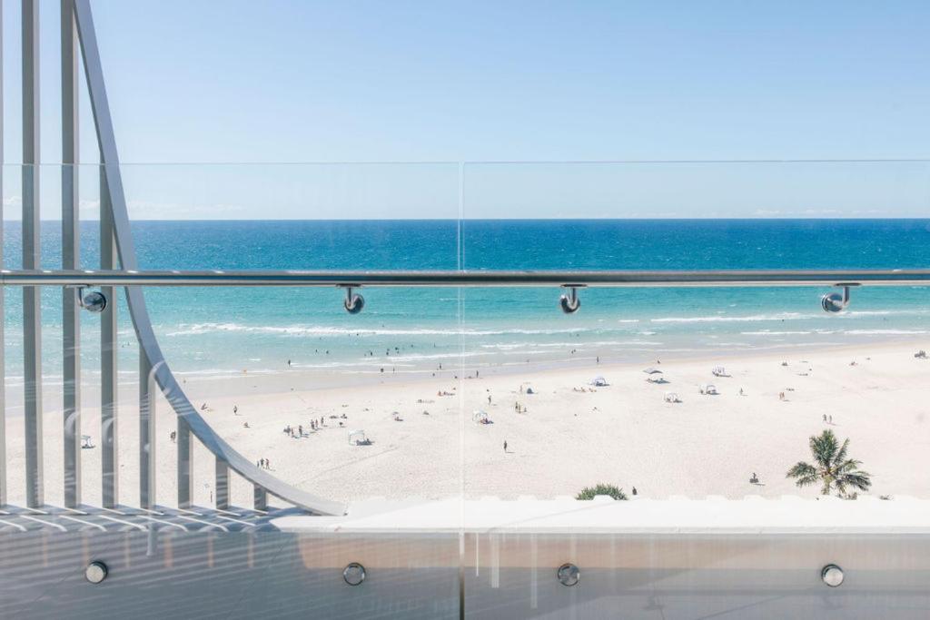 Three-Bedroom Apartment - Oceanfront