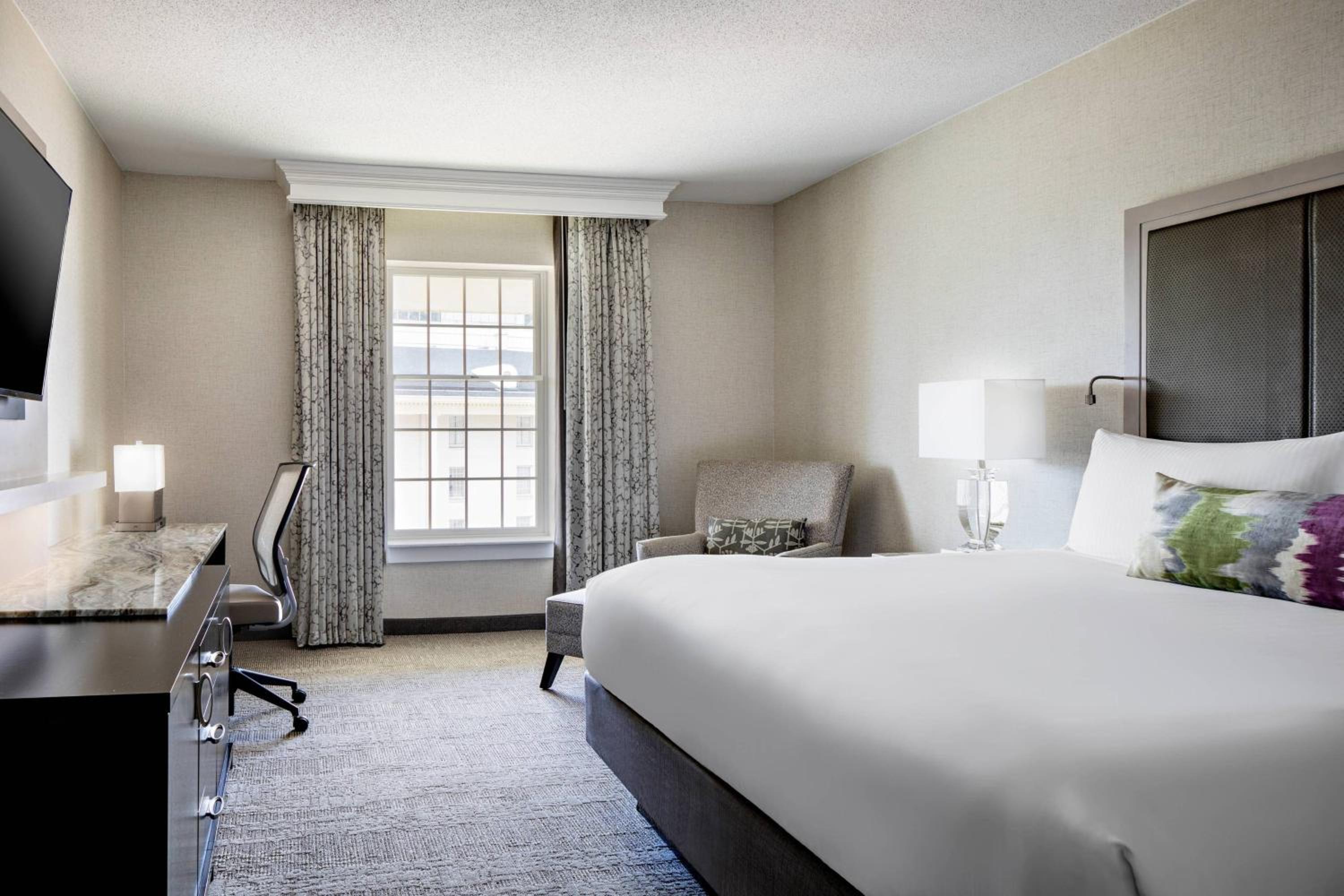 King Room - Hearing Accessible