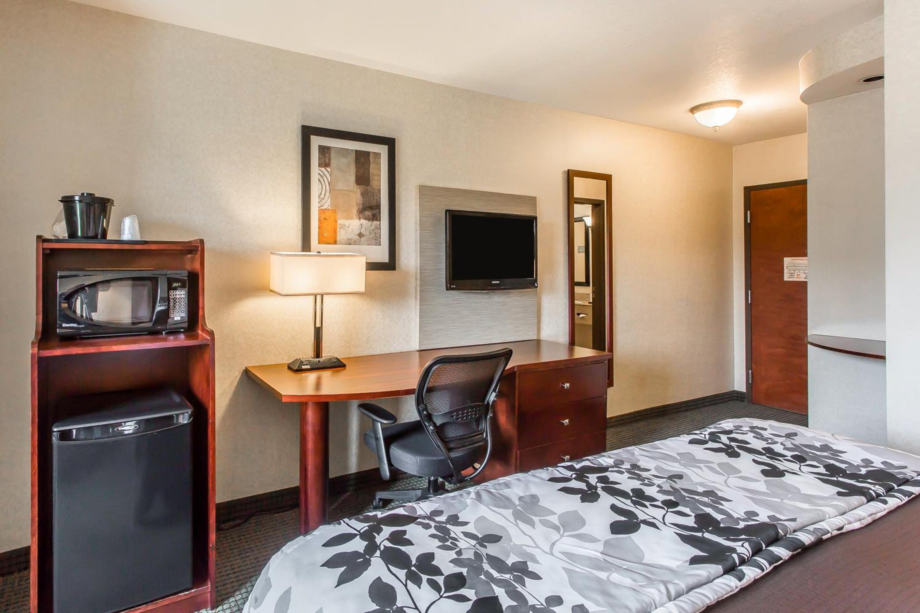 King Room - Disability Access/Non-Smoking - Photo 7