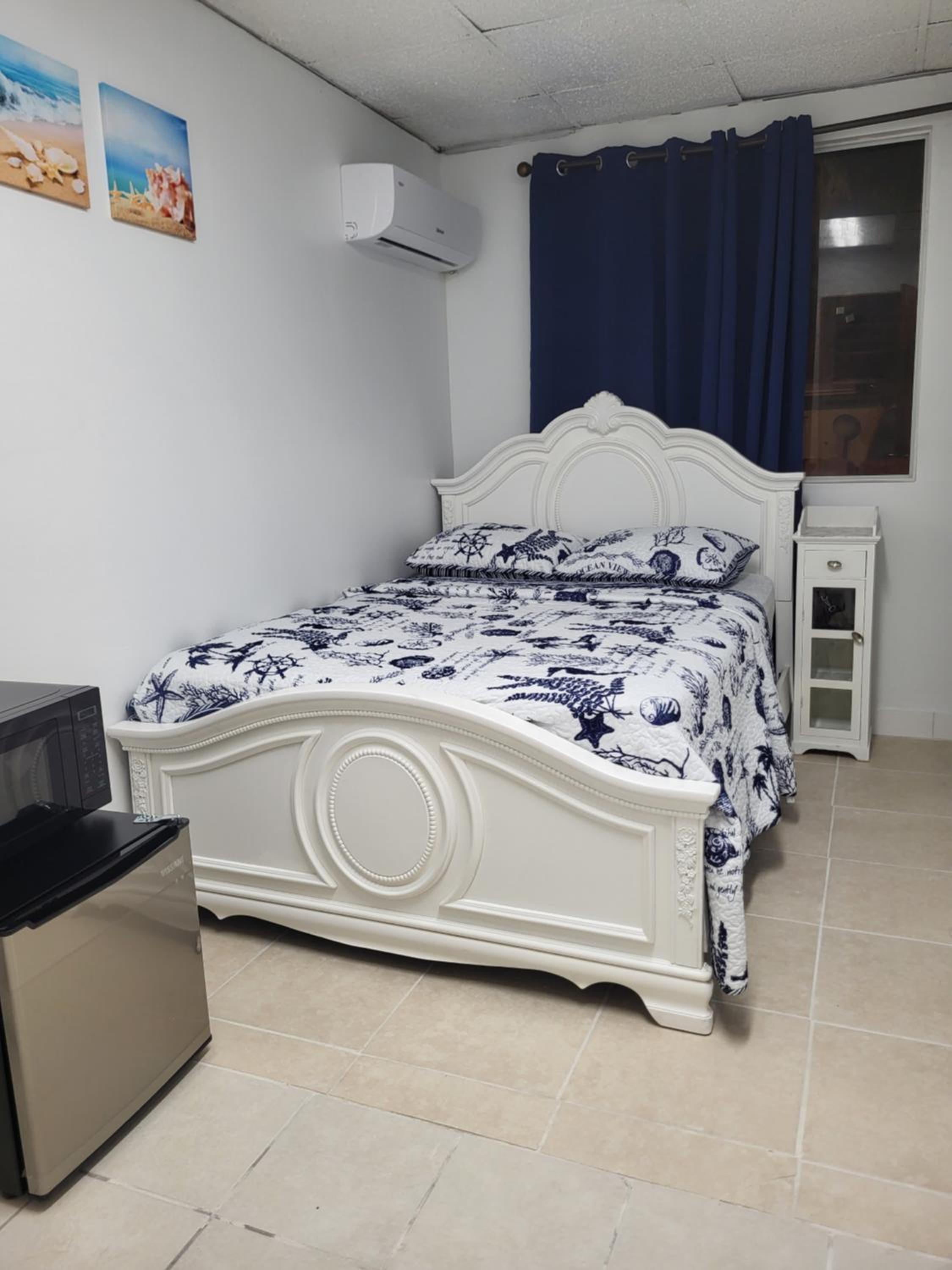 Double Room with Shared Bathroom photo 1