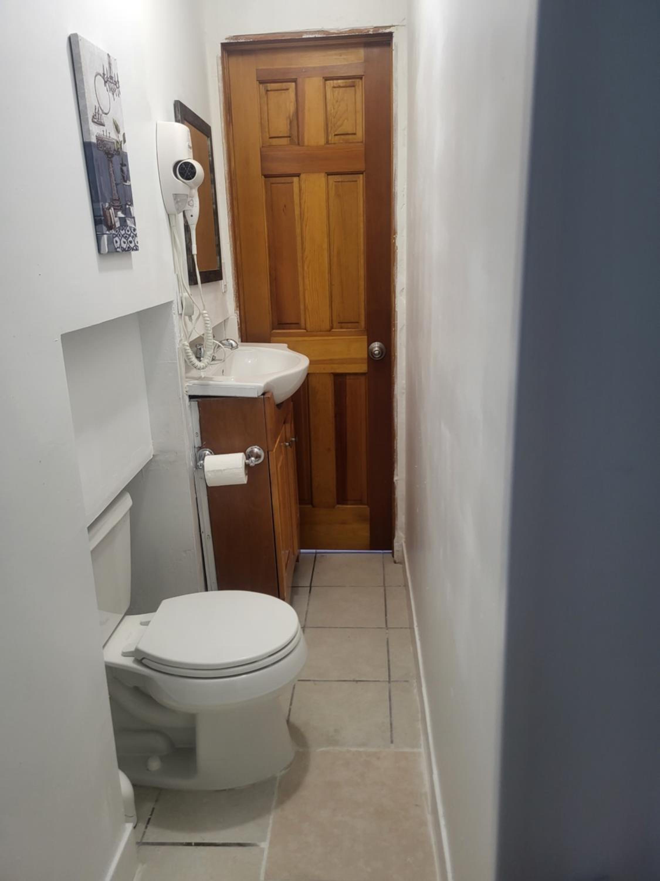Double Room with Shared Bathroom photo 3