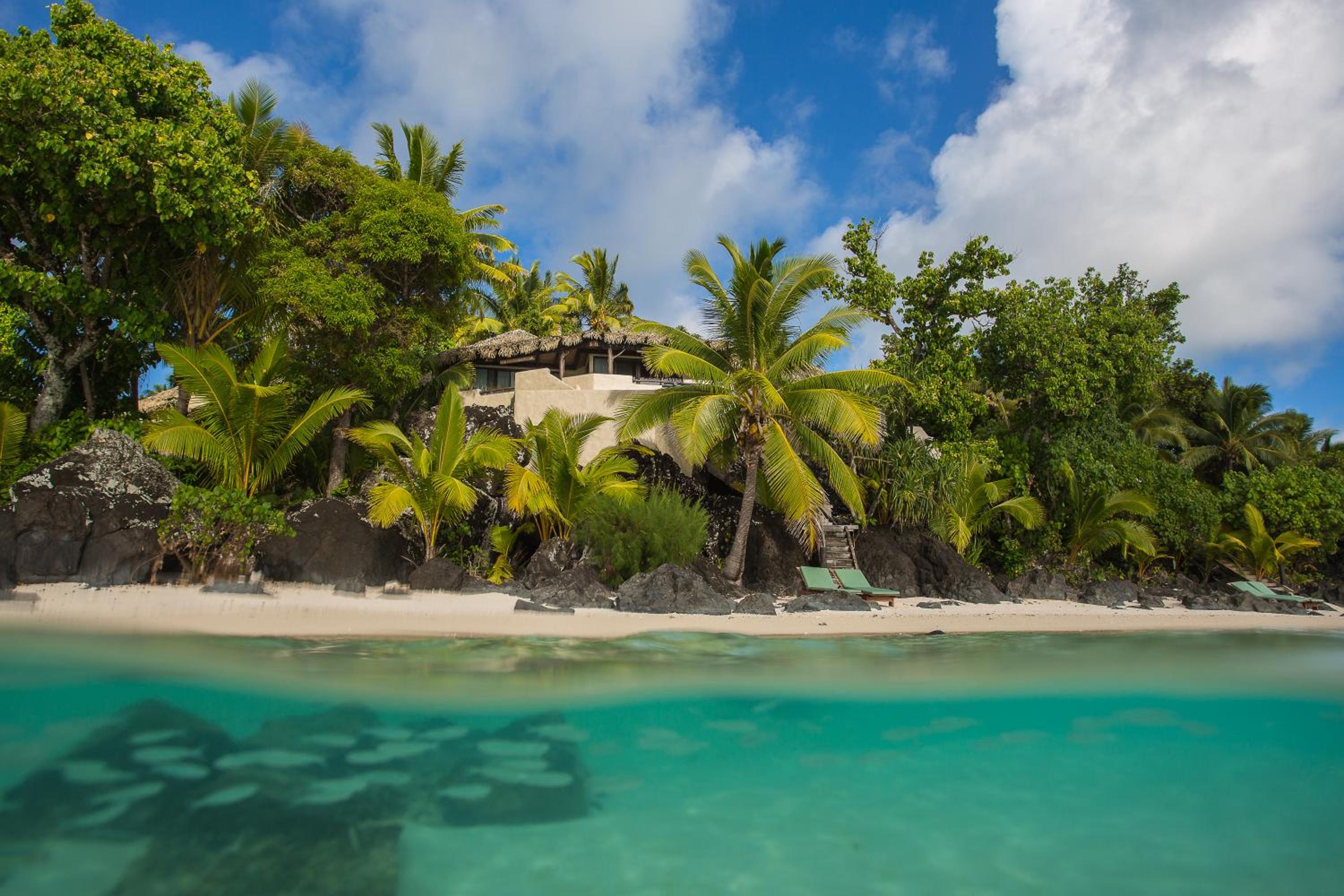 Ultimate Beachfront Villa photo 2