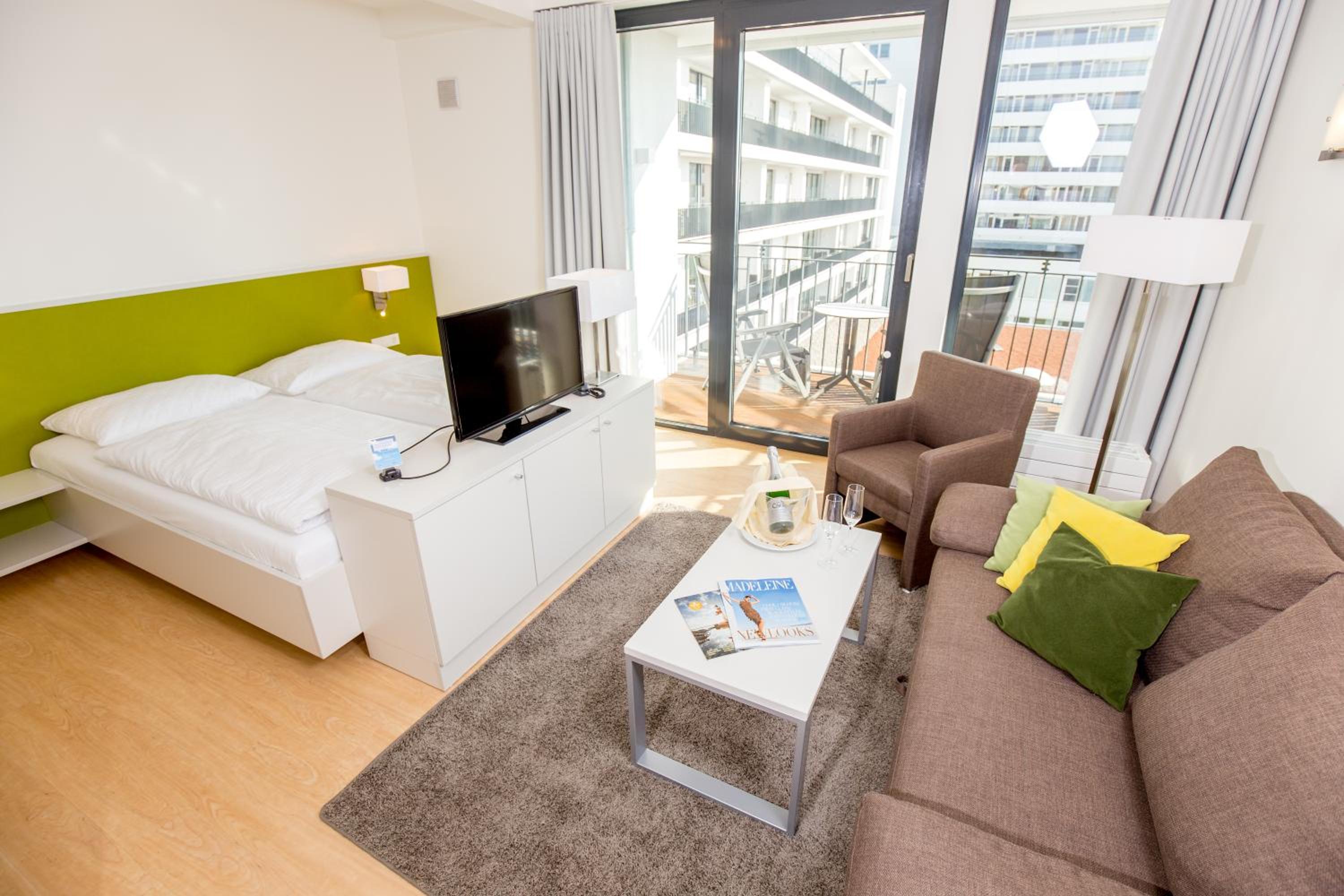Comfort Apartment with Partial Sea View  photo 3