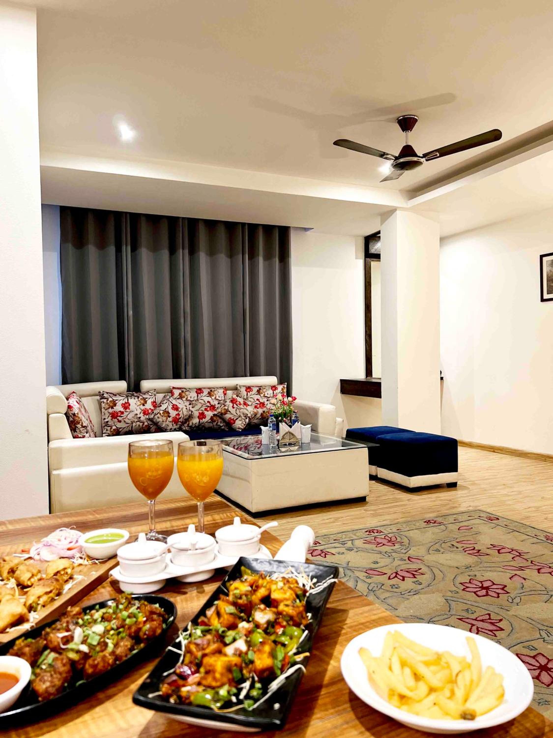 Suite Room