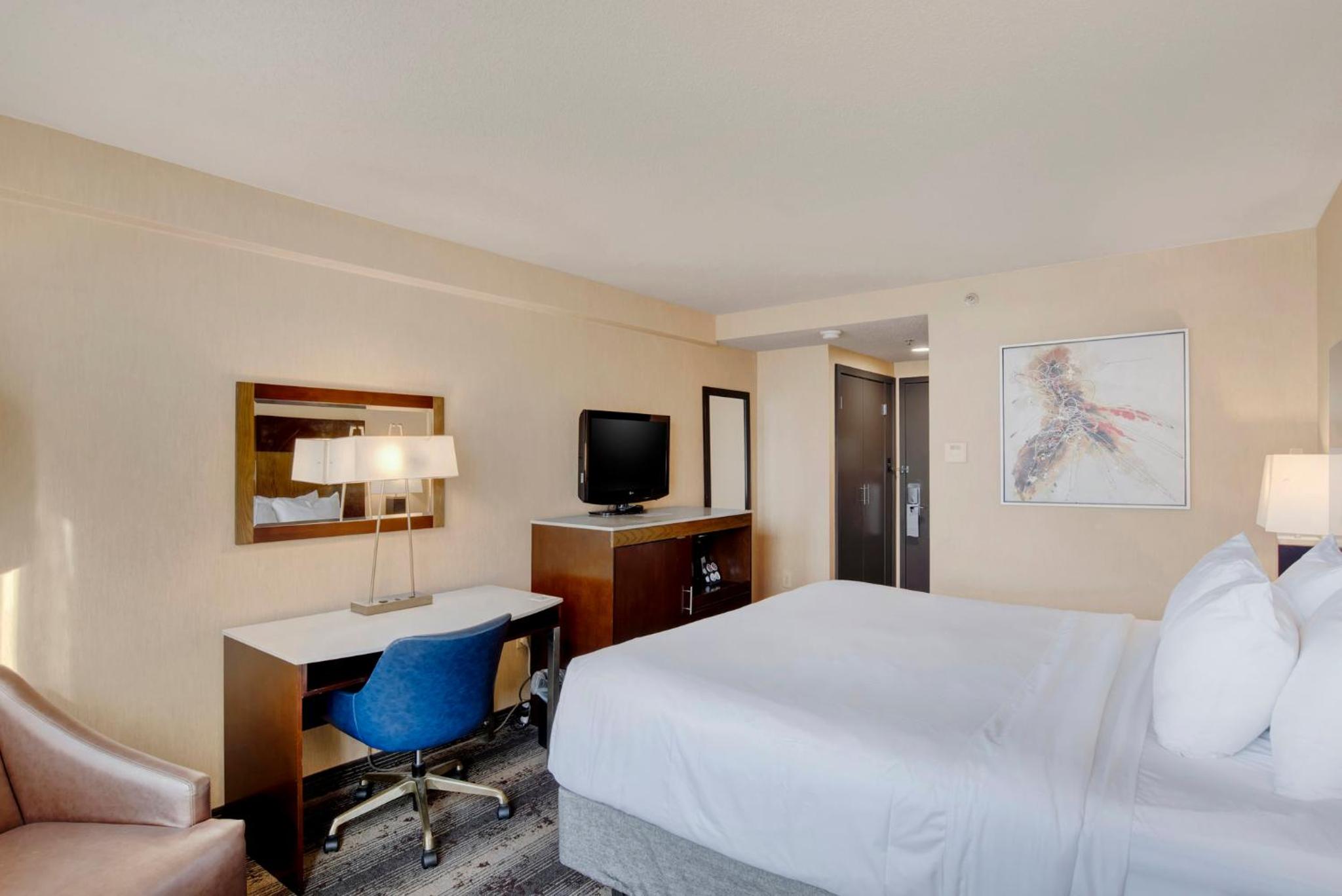Standard Queen Room - Photo 1