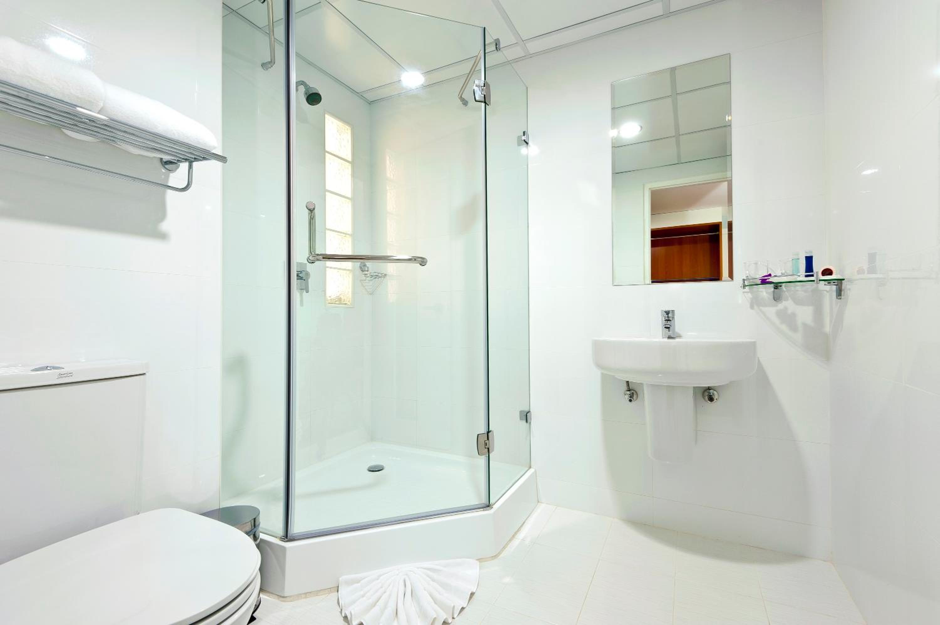 Deluxe Double or Twin Room photo 3