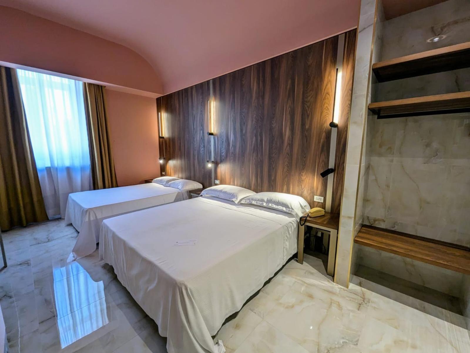 Triple Room - Photo 1