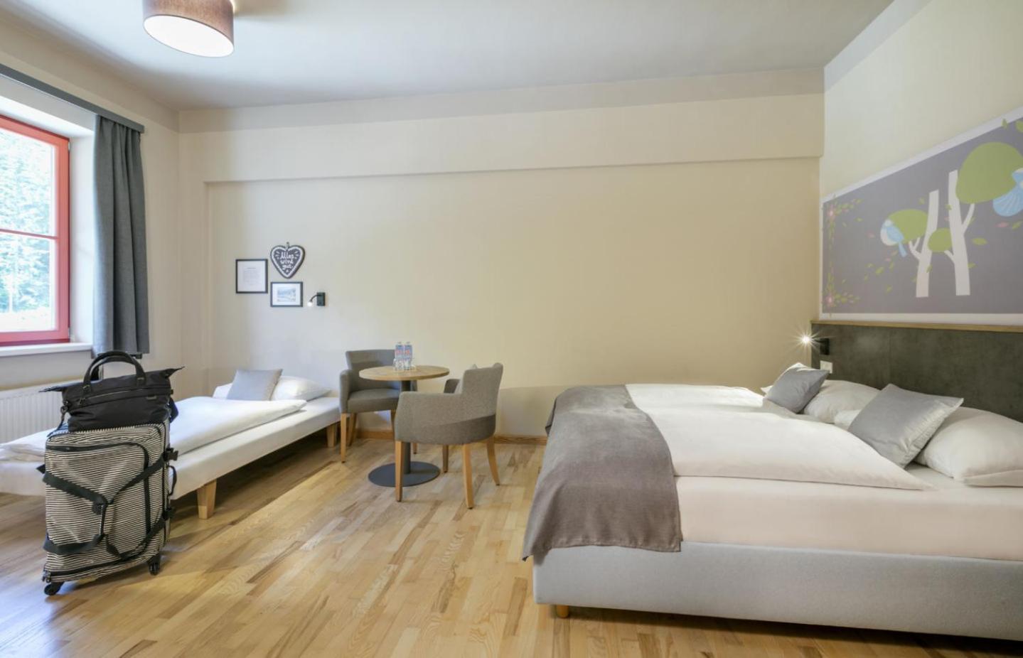 Family Room with 2 Bedrooms