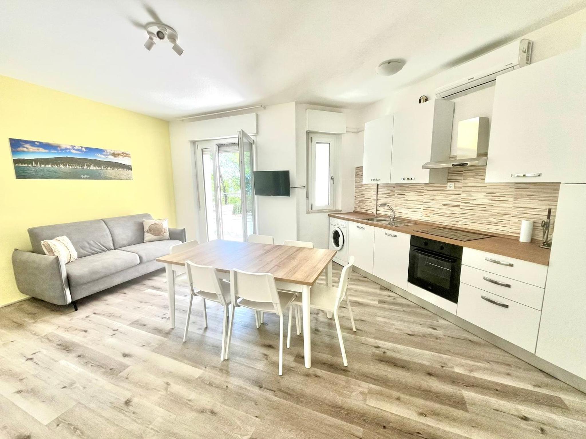Apartment with Terrace