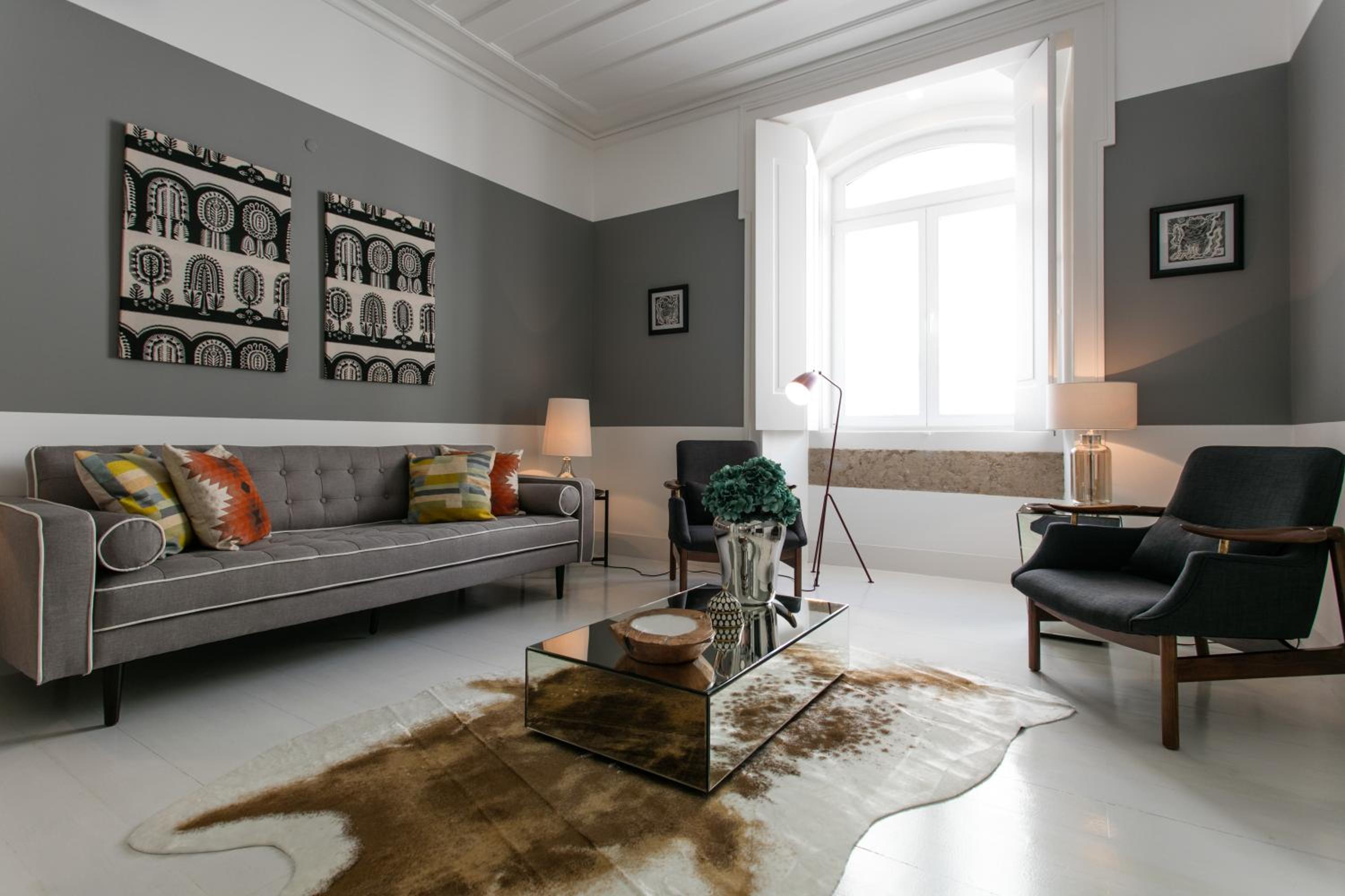 Two-Bedroom Apartment - Photo 17