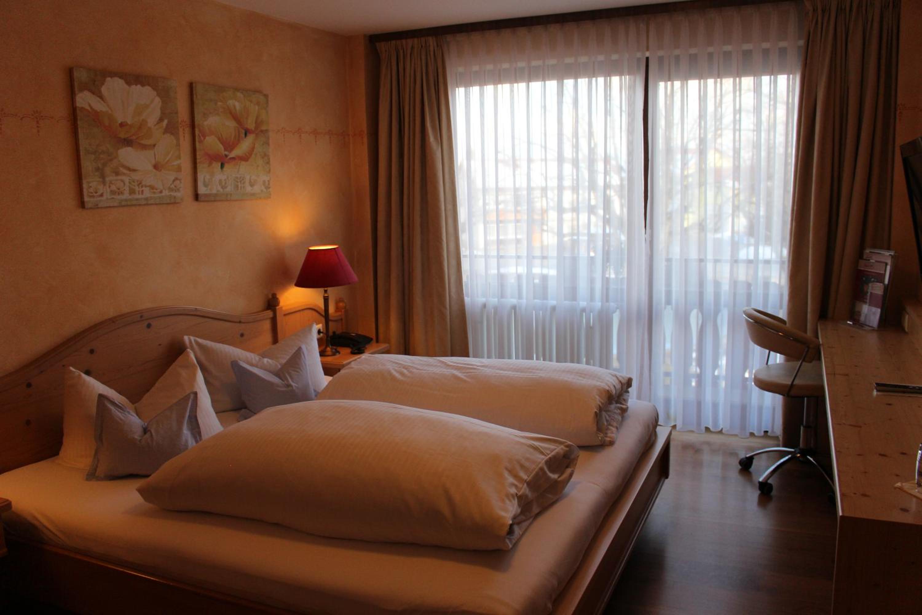 Double Room - Photo 6