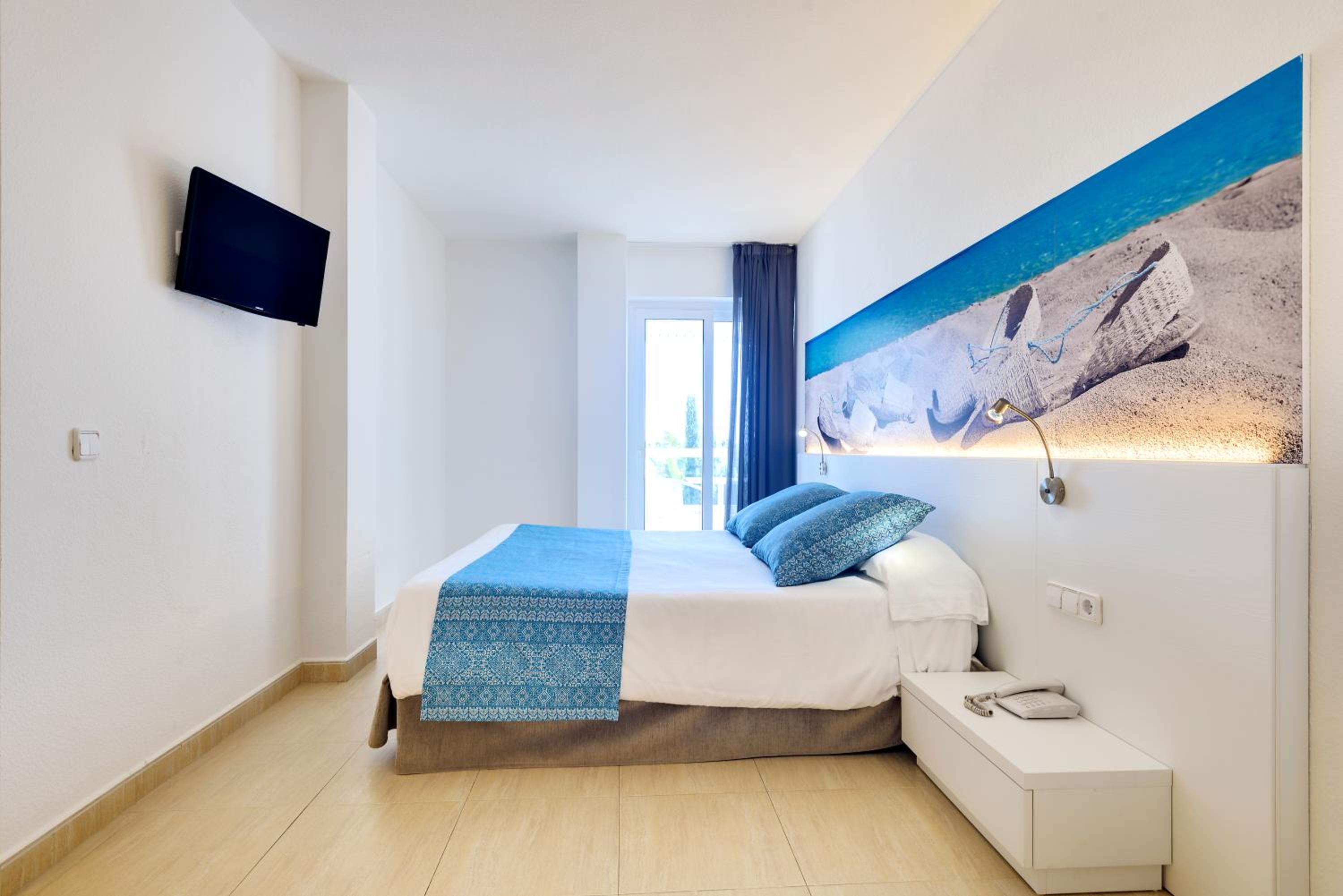 Double Room with Sea View photo 1