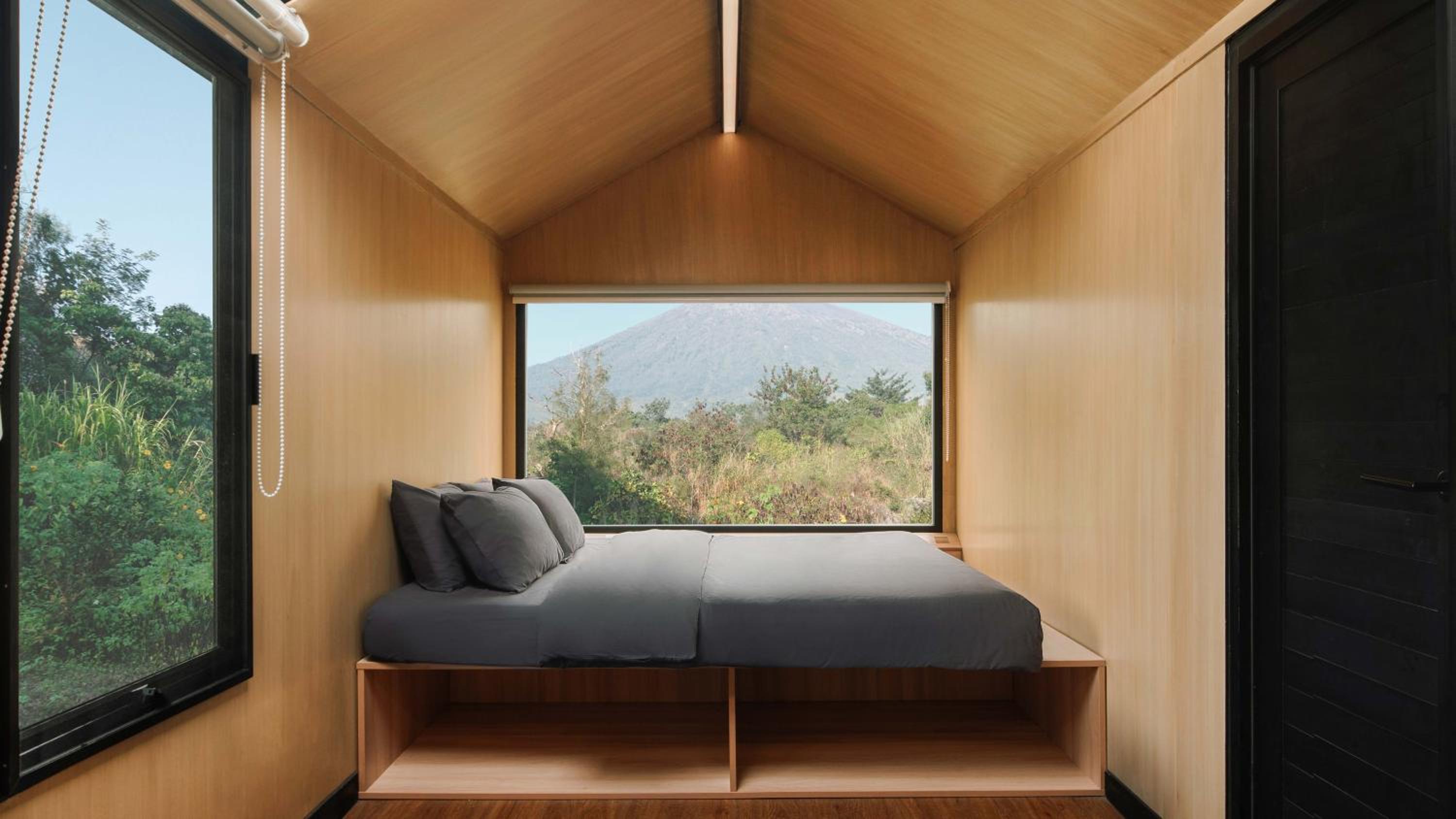 Deluxe Cabin with View photo 2
