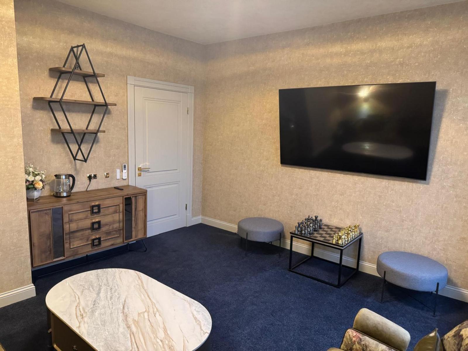 Suite with City View photo 3