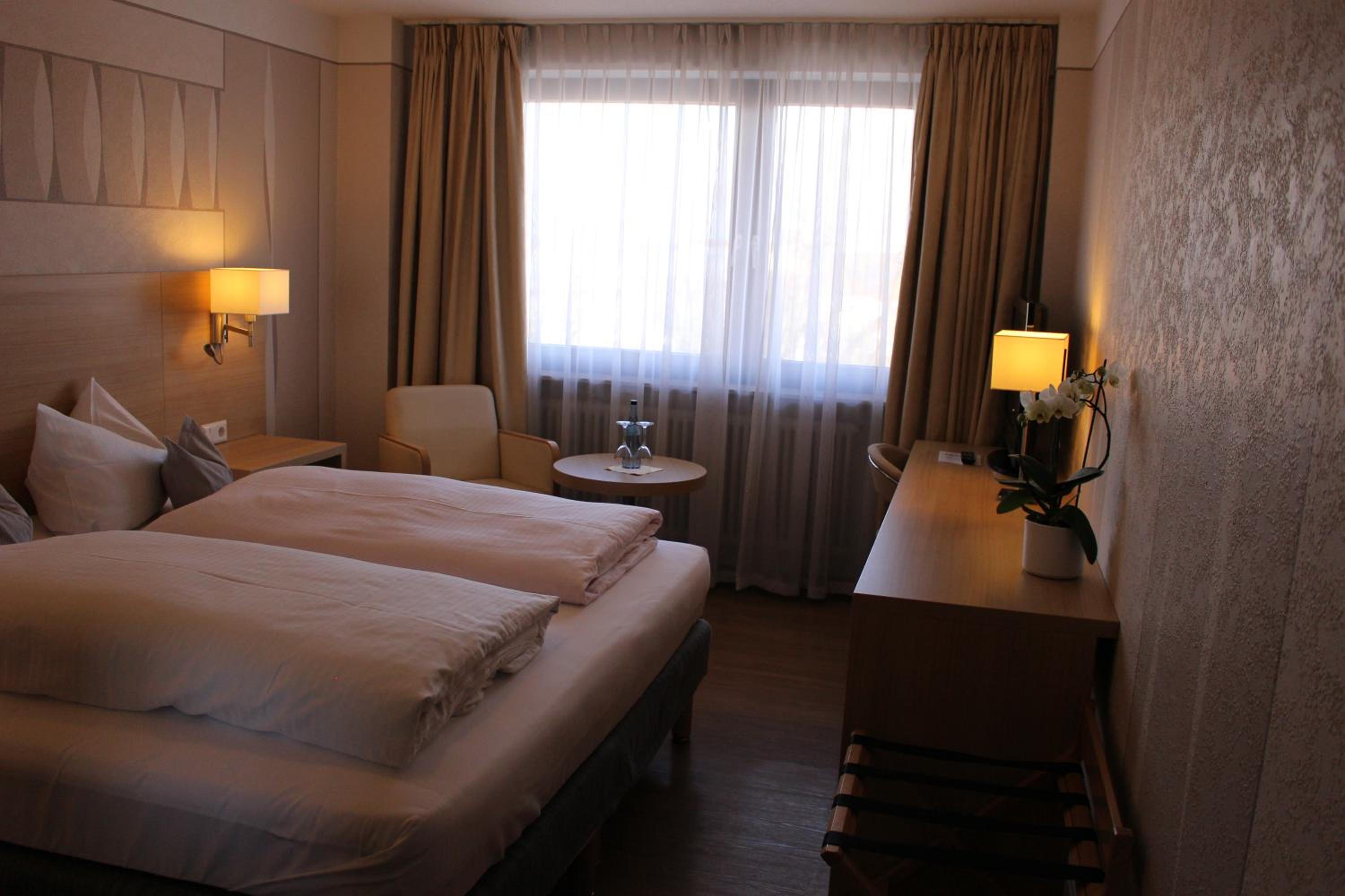 Double Room - Photo 3